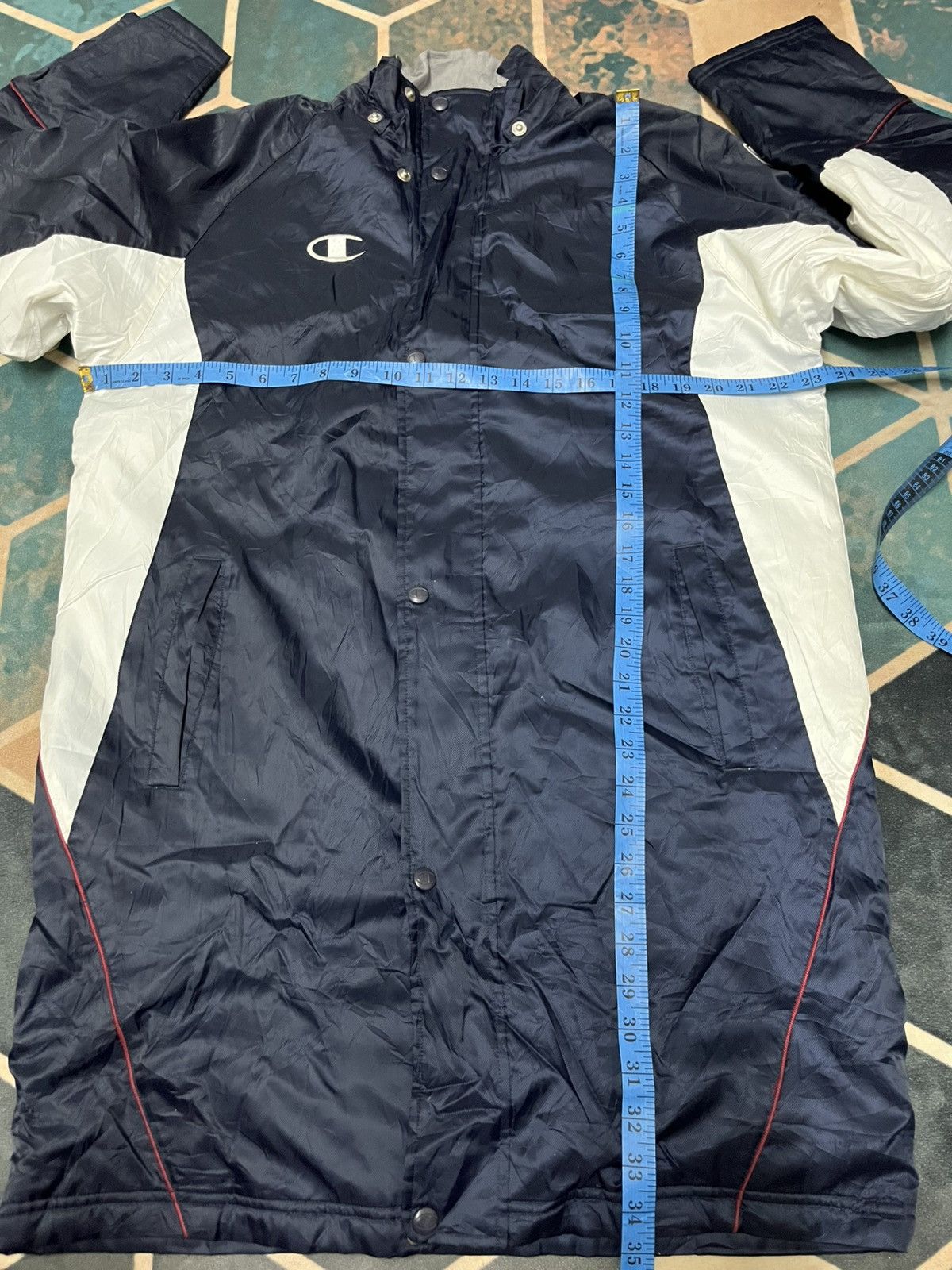 Champion 💥Vintage 90s Champion Big Logo Long Jackets Backhit Size US L / EU 52-54 / 3 - 15 Thumbnail