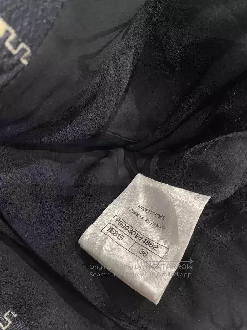 Chanel Chanel 18 Hamburger dark blue plaid anchor buckle jacket Size XS / US 0-2 / IT 36-38 - 6 Thumbnail