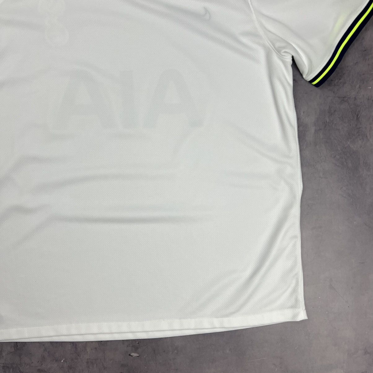 Other Rare! Tottenham Nike Soccer Jersey Shirt 2022 XL Size US XL / EU 56 / 4 - 18 Thumbnail