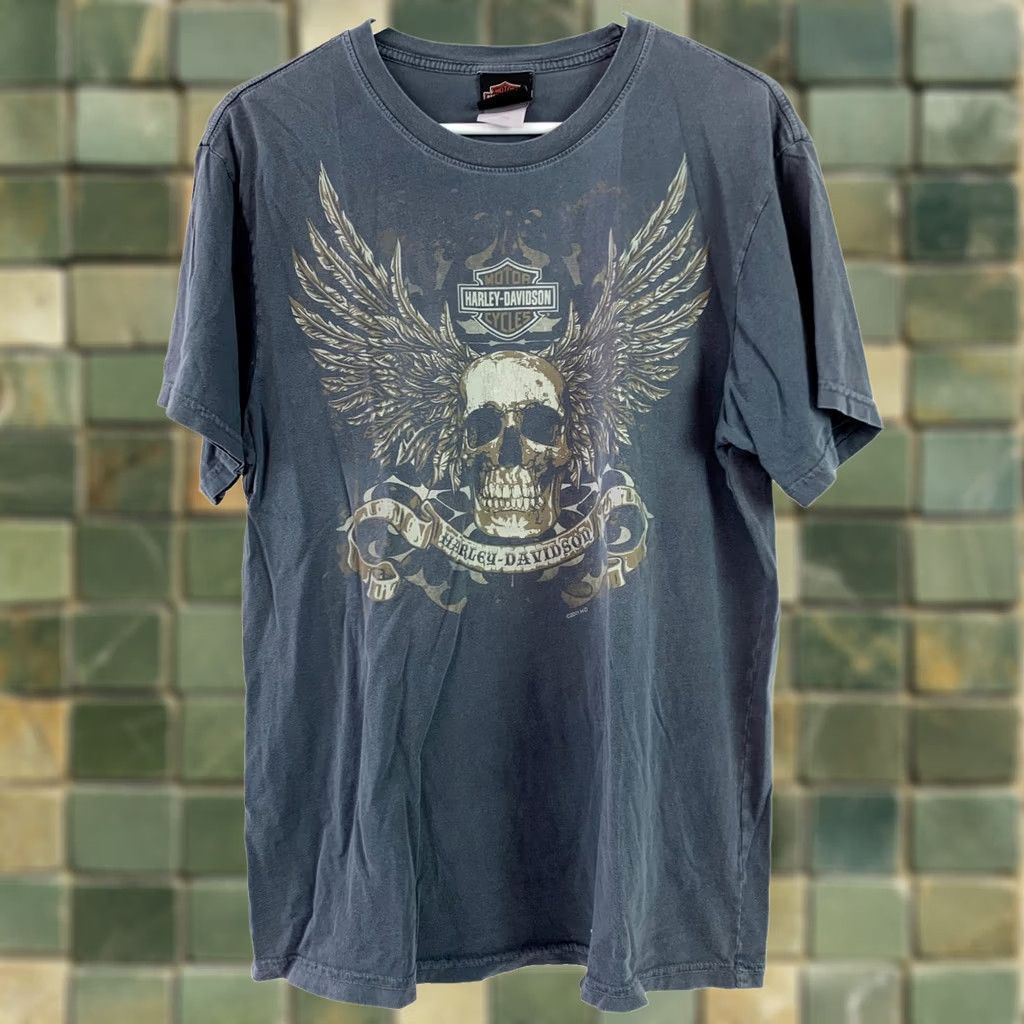 Harley Davidson Harley-Davidson Skull Gray Tee T-Shirt Shirt Size Medium unisex Adults Cotton Short Sleeve Crew Neck Logo 2011 Vintage Style M Size US M / EU 48-50 / 2 - 1 Thumbnail