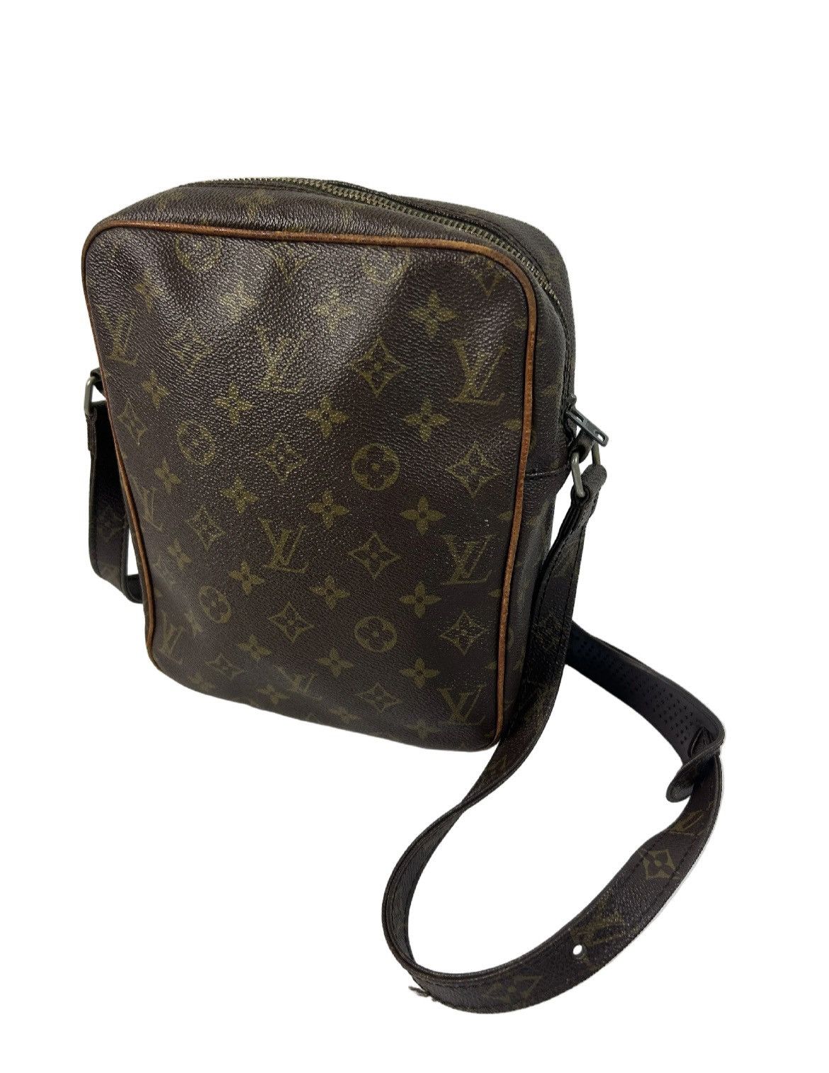 Louis Vuitton Louis Vuitton Monogram Crossbody Bag Size ONE SIZE - 2 Thumbnail