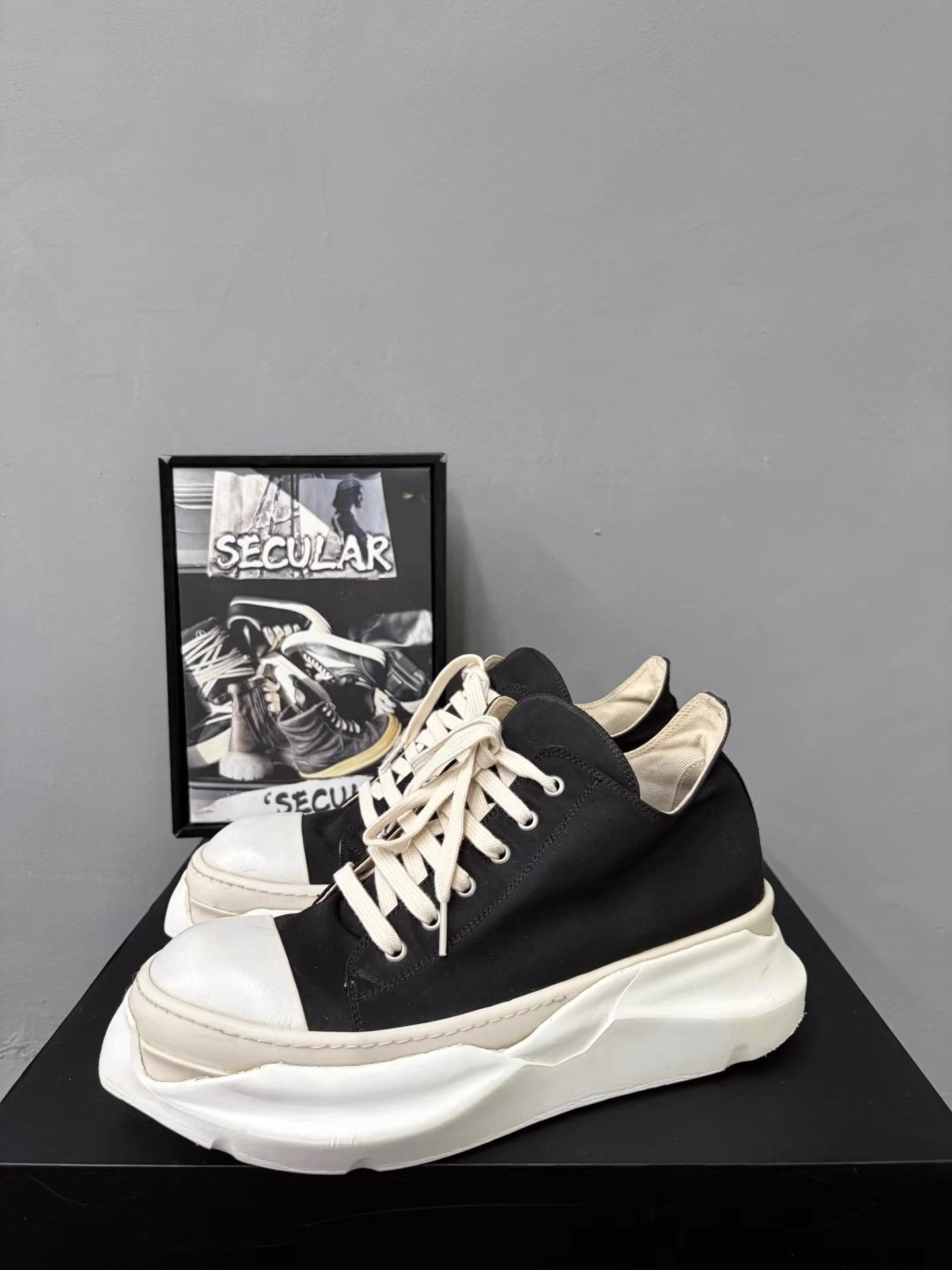 Rick Owens Rick Owens Low Platform Satin Big Converse K34 Size US 10 / EU 43 - 1 Thumbnail