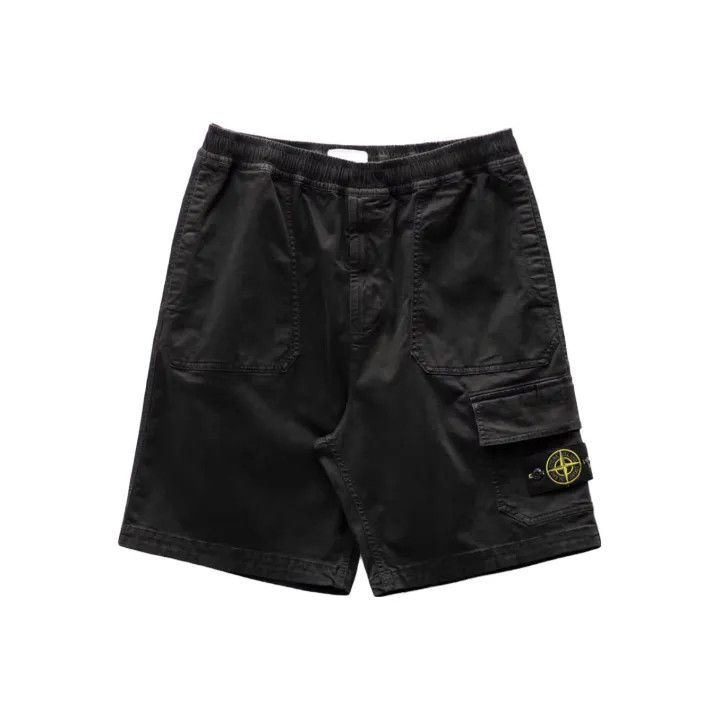 Stone Island Stone Island Black Cargo Shorts with Badge Size US 32 / EU 48 - 1 Thumbnail