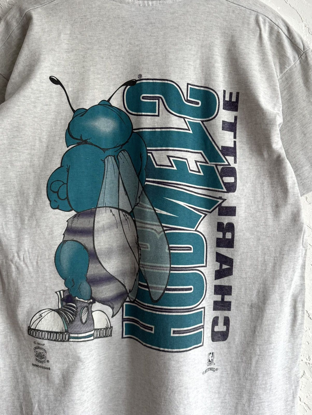NBA Vintage Charlotte Hornets Nutmeg Mills Single Stitch T-shirt Size US L / EU 52-54 / 3 - 6 Thumbnail