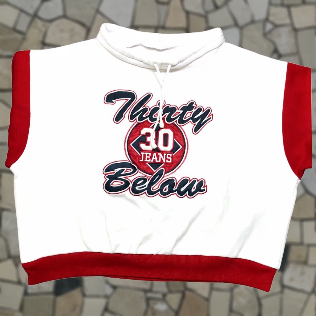 Vintage VINTAGE Thirty Below Sweatshirt Y2K 90s White Embroidered XL/2XL Size US XL / EU 56 / 4 - 1 Thumbnail