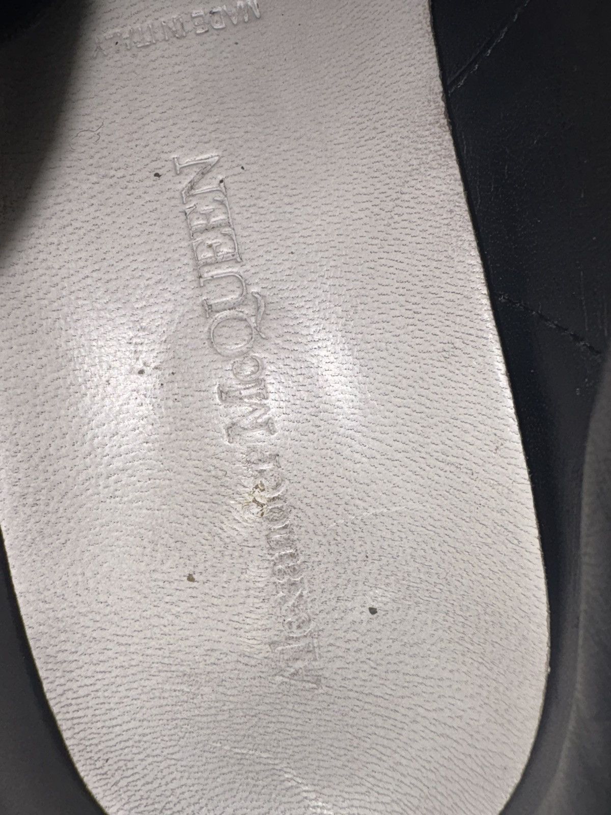 Alexander McQueen Alexander McQueen Oversized Black Size US 9 / EU 42 - 4 Thumbnail