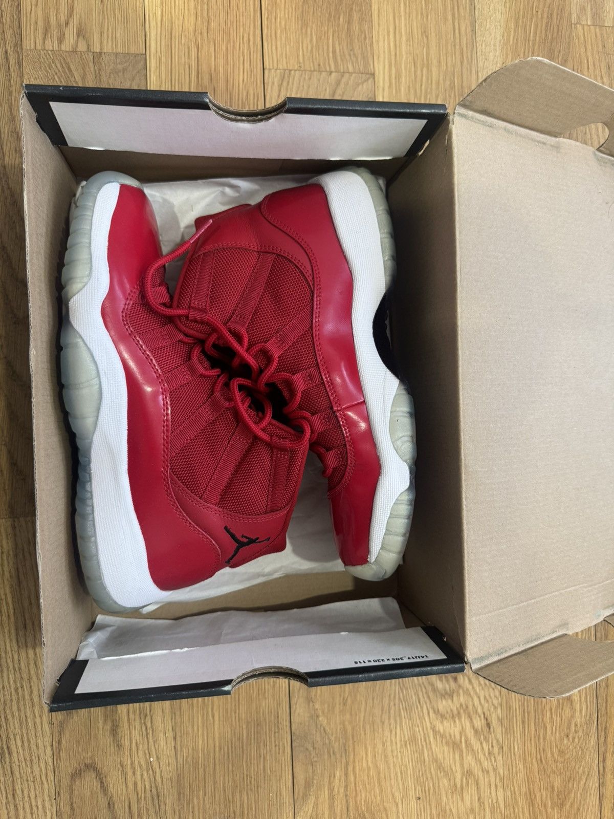 Jordan Brand Win Like 96 Jordan 11 Size US 6 / EU 39 - 1 Thumbnail