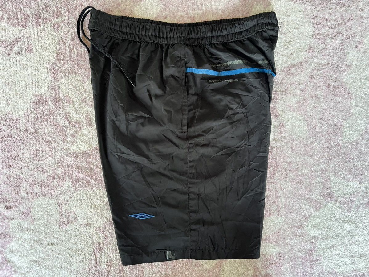 Umbro Umbro shorts Size US 33 - 3 Thumbnail