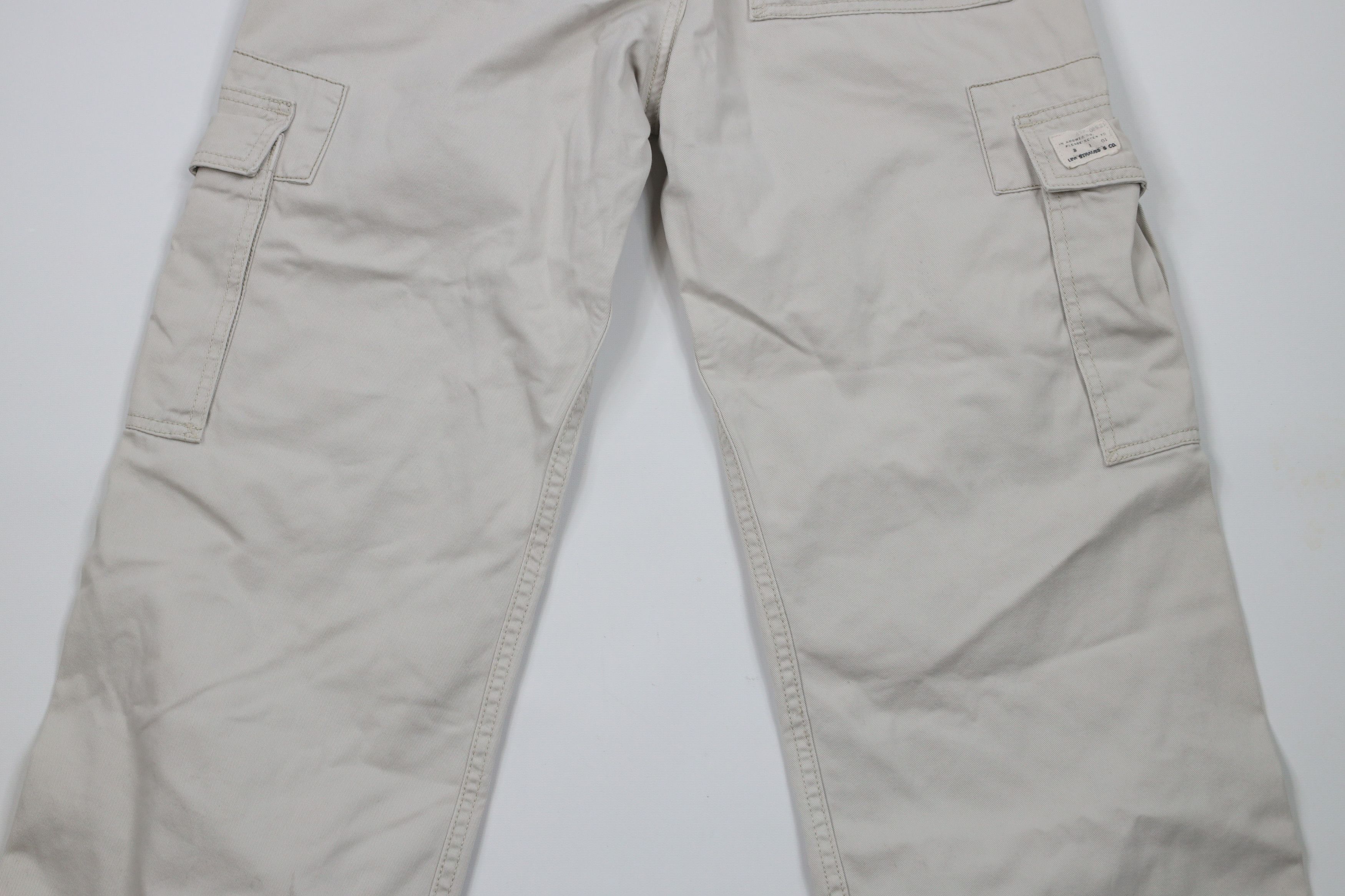 Levi's × Vintage Vintage Y2K Levis Loose Straight Wide Leg Cargo Pants Size US 30 / EU 46 - 12 Thumbnail