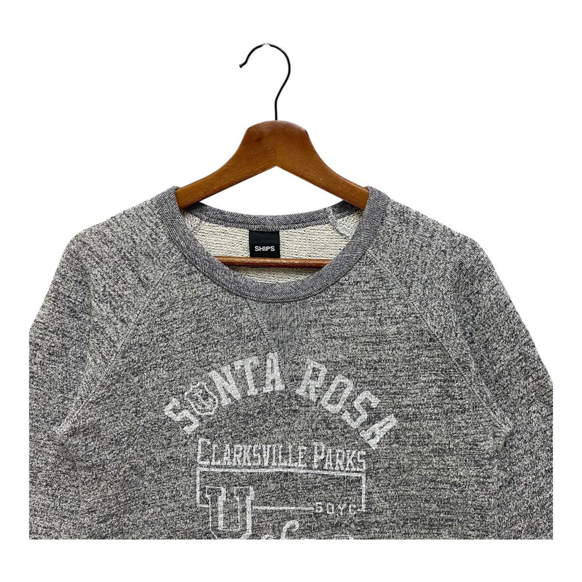 SHIPS Vintage SHIPS Japan Sweatshirt Santa Rosa Graphic Distressed Size US M / EU 48-50 / 2 - 2 Thumbnail