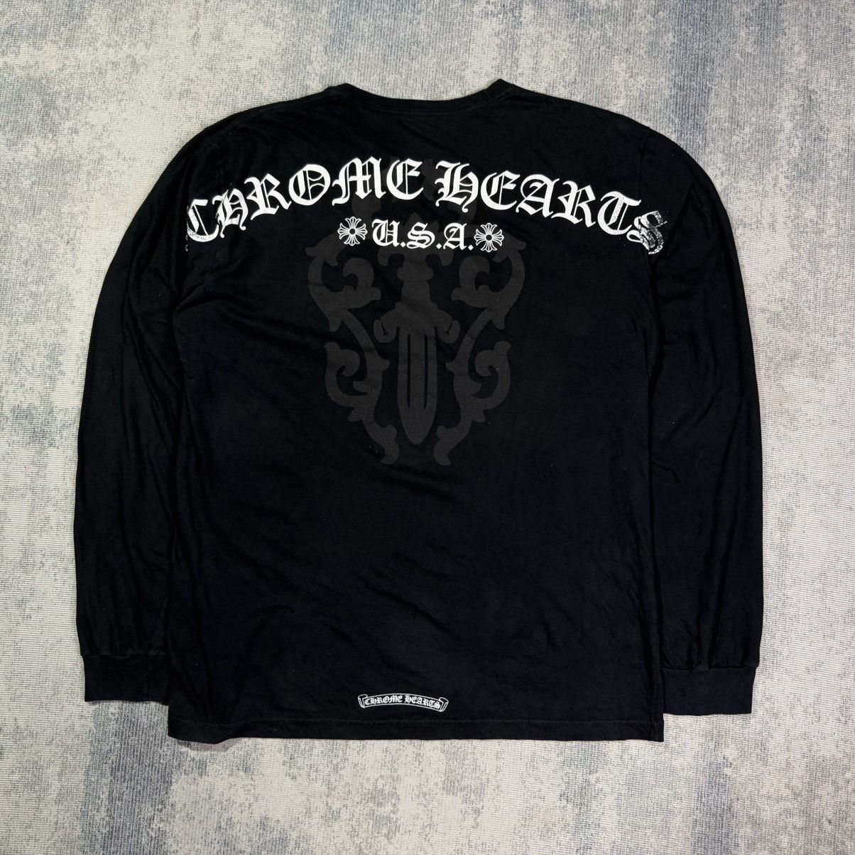 Chrome Hearts Shoulder Script Tonal Dagger Size US XL / EU 56 / 4 - 1 Thumbnail