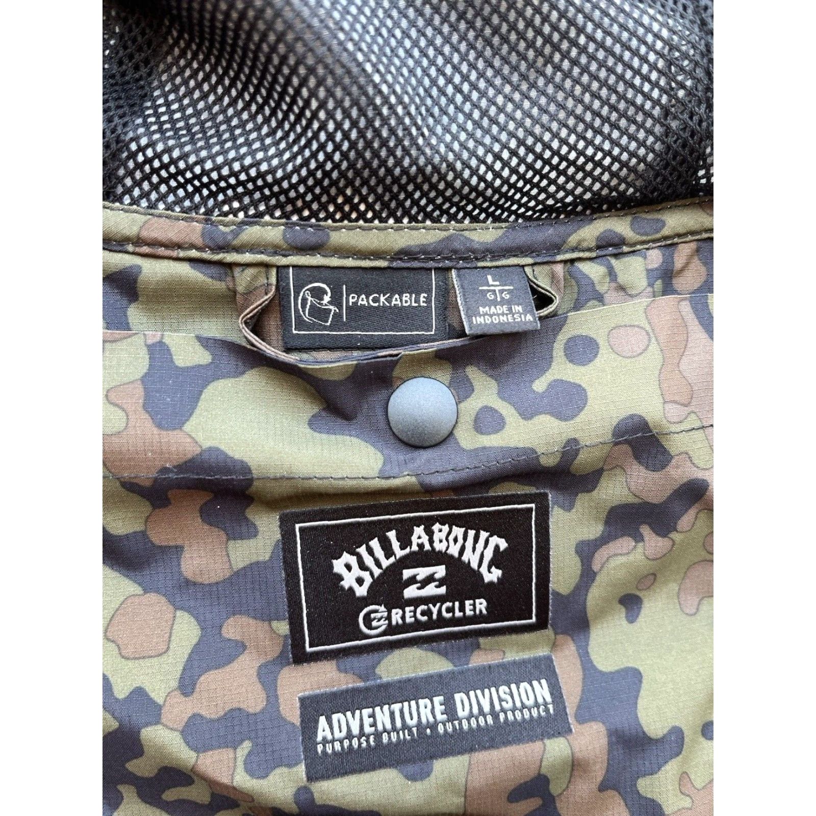 Billabong Billabong Jacket Camouflage Windbreaker L Zip Packable Multicolor Woodlands 90s Beach City Outdoor Surf Hooded All Seasons Size US L / EU 52-54 / 3 - 5 Thumbnail