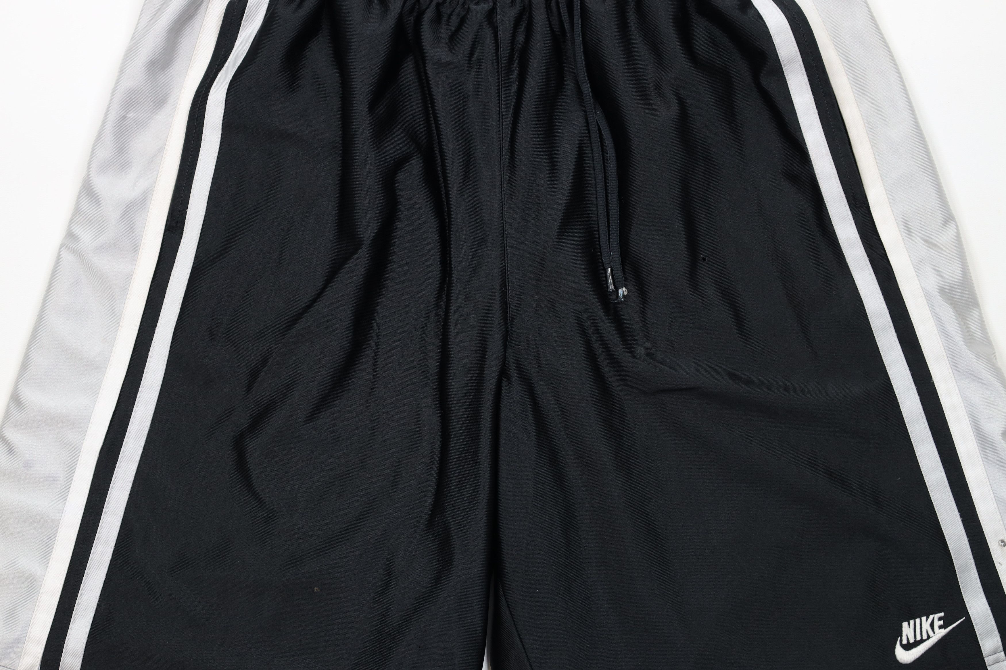 Nike × Vintage Vintage Nike Scott Mini Swoosh Heavy Basketball Shorts Size US 36 / EU 52 - 3 Thumbnail