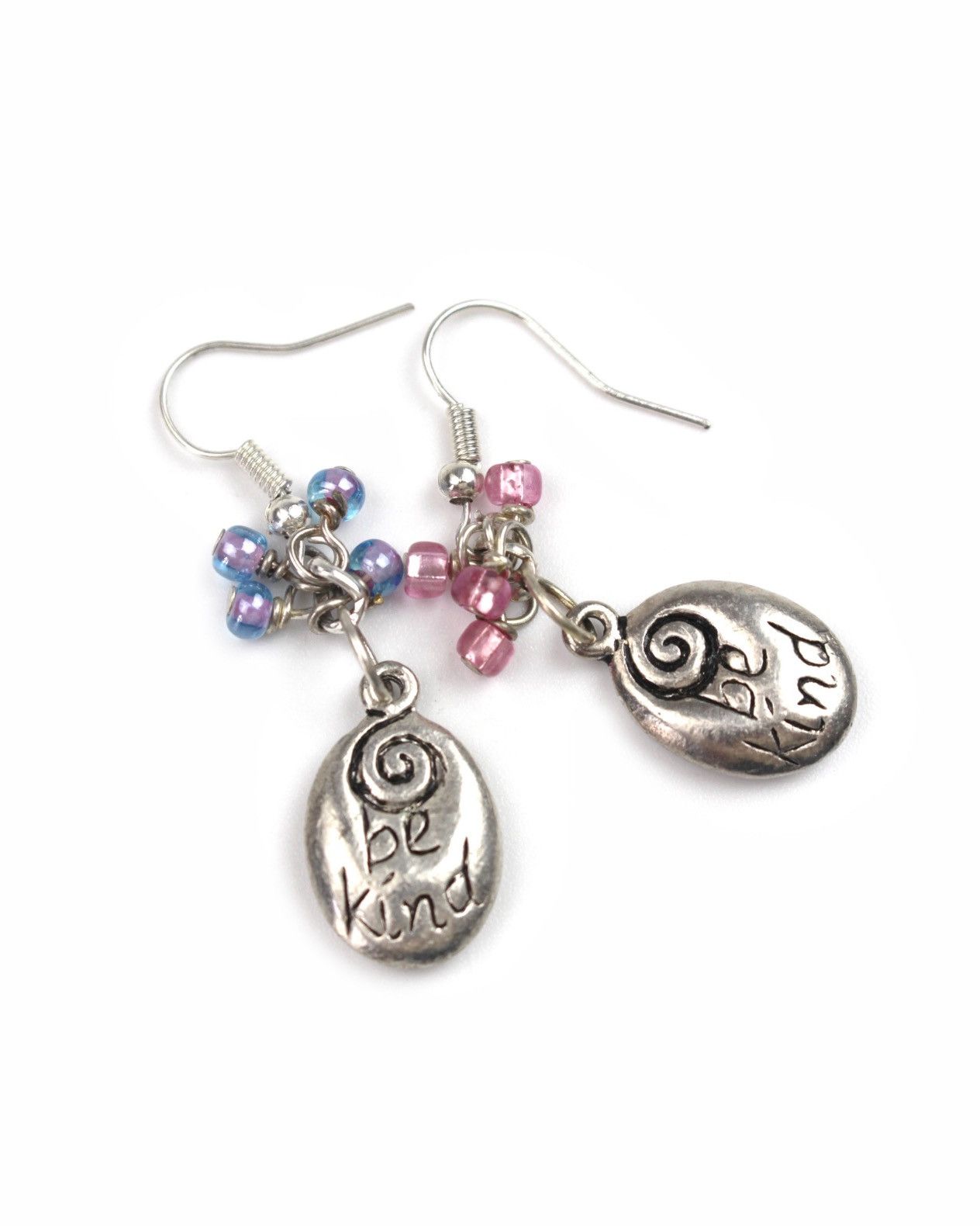 Japanese Brand 2000S BE KIND CHARM BEADED DANGLE EARRINGS Size ONE SIZE - 2 Thumbnail
