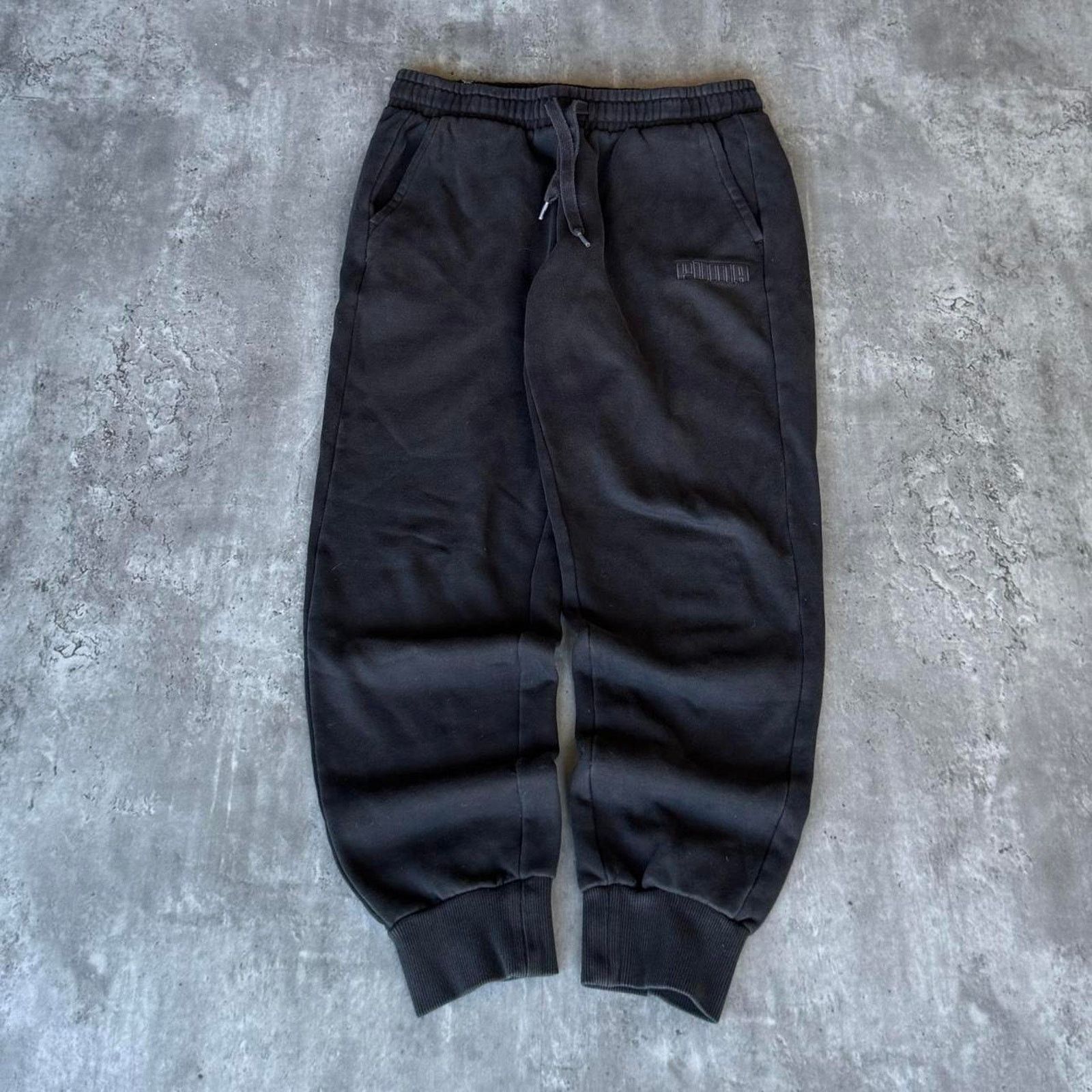 Puma × Vintage Vintage Y2K Puma Faded Black Embroidered Athletic Sweatpants Size US 30 / EU 46 - 1 Thumbnail