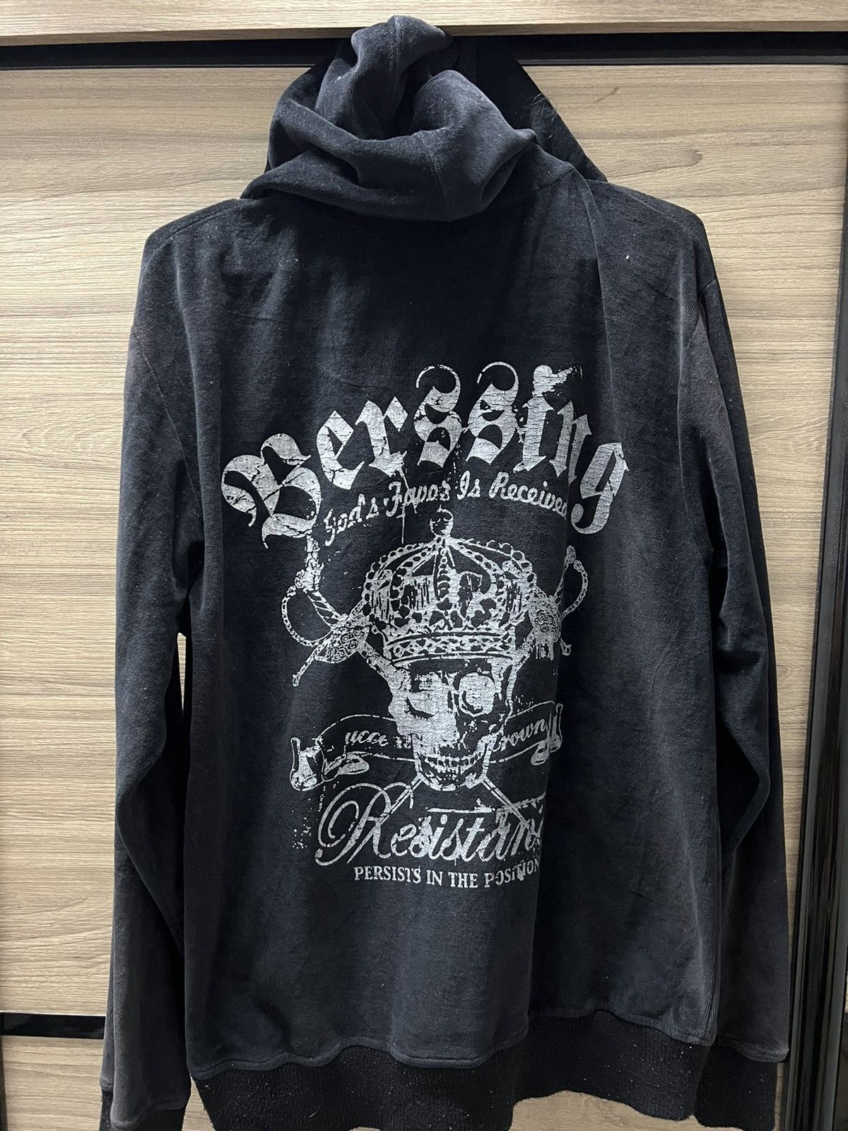 Punk and Yo Sweaters hoodies black velvet skull punk rock Size US L / EU 52-54 / 3 - 3 Thumbnail