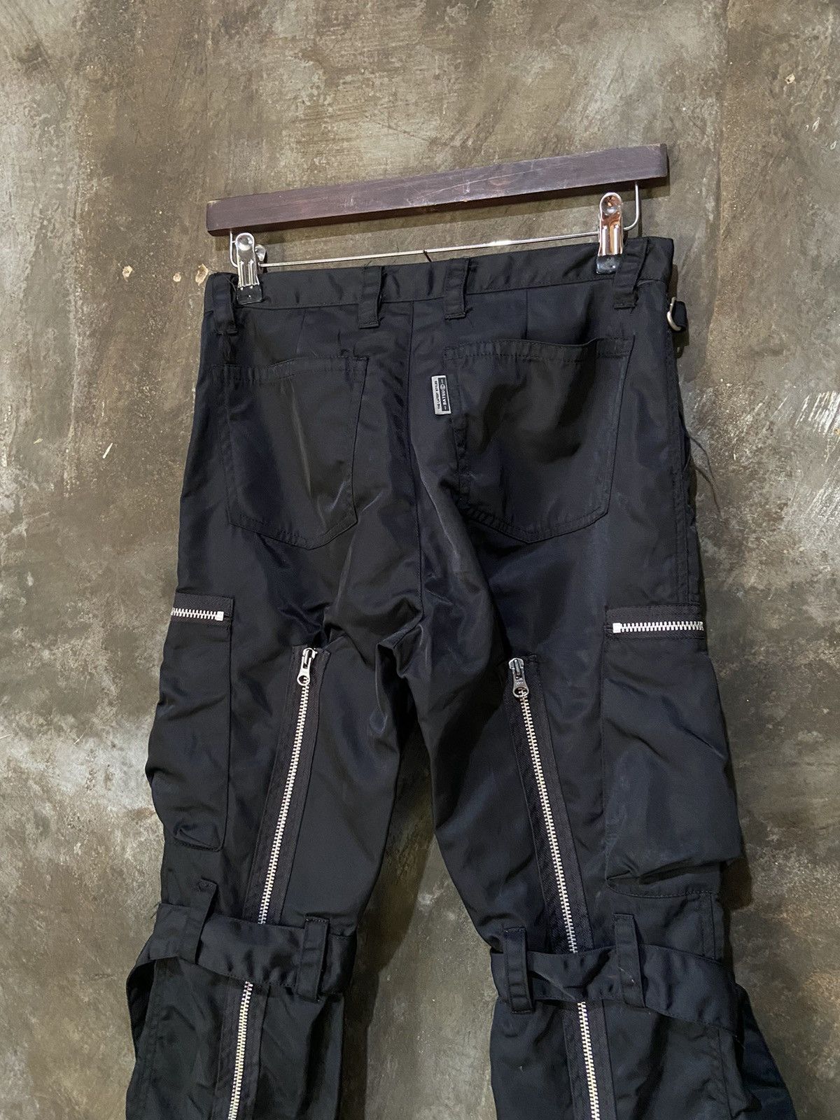 Japanese Brand × Le Grande Bleu (L.G.B.) × Seditionaries Japanese-Batsu Nylon Bondage Pants Size US 30 / EU 46 - 13 Thumbnail