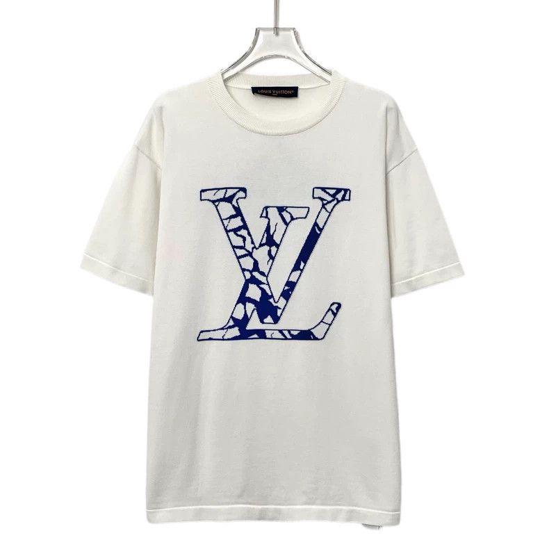 Louis Vuitton Louis Vuitton 24 white logo printed cotton crewneck T-shir Size US L / EU 52-54 / 3 - 1 Thumbnail