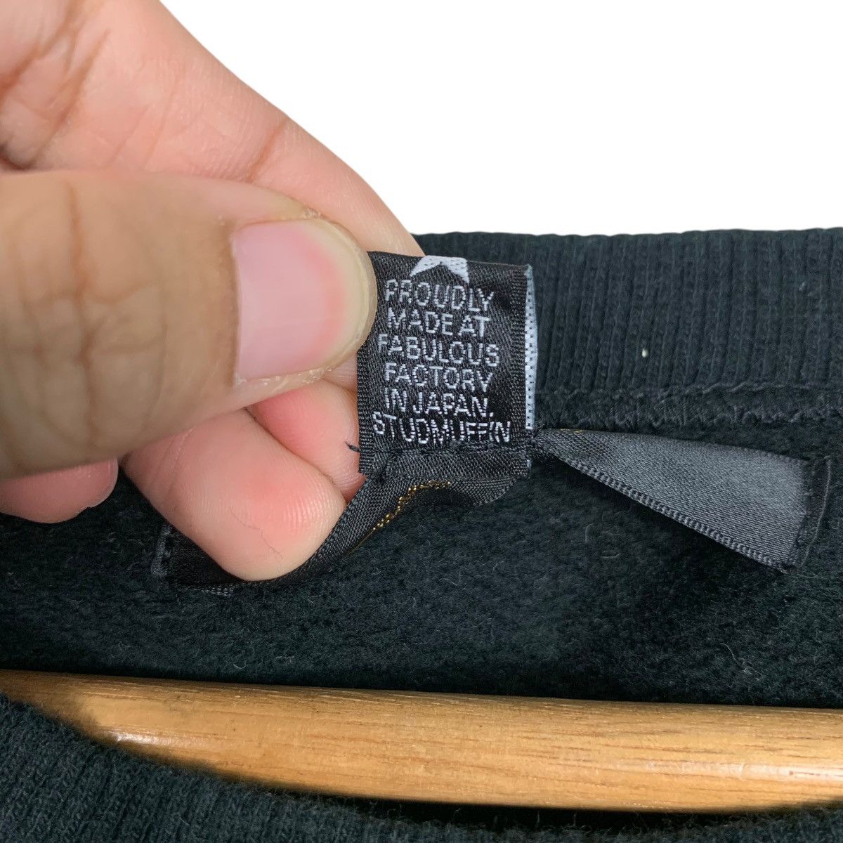Japanese Brand STUD MUFFIN Fuck Off Logo Zip on Back Sweatshirt #1736-C77 Size US M / EU 48-50 / 2 - 13 Thumbnail