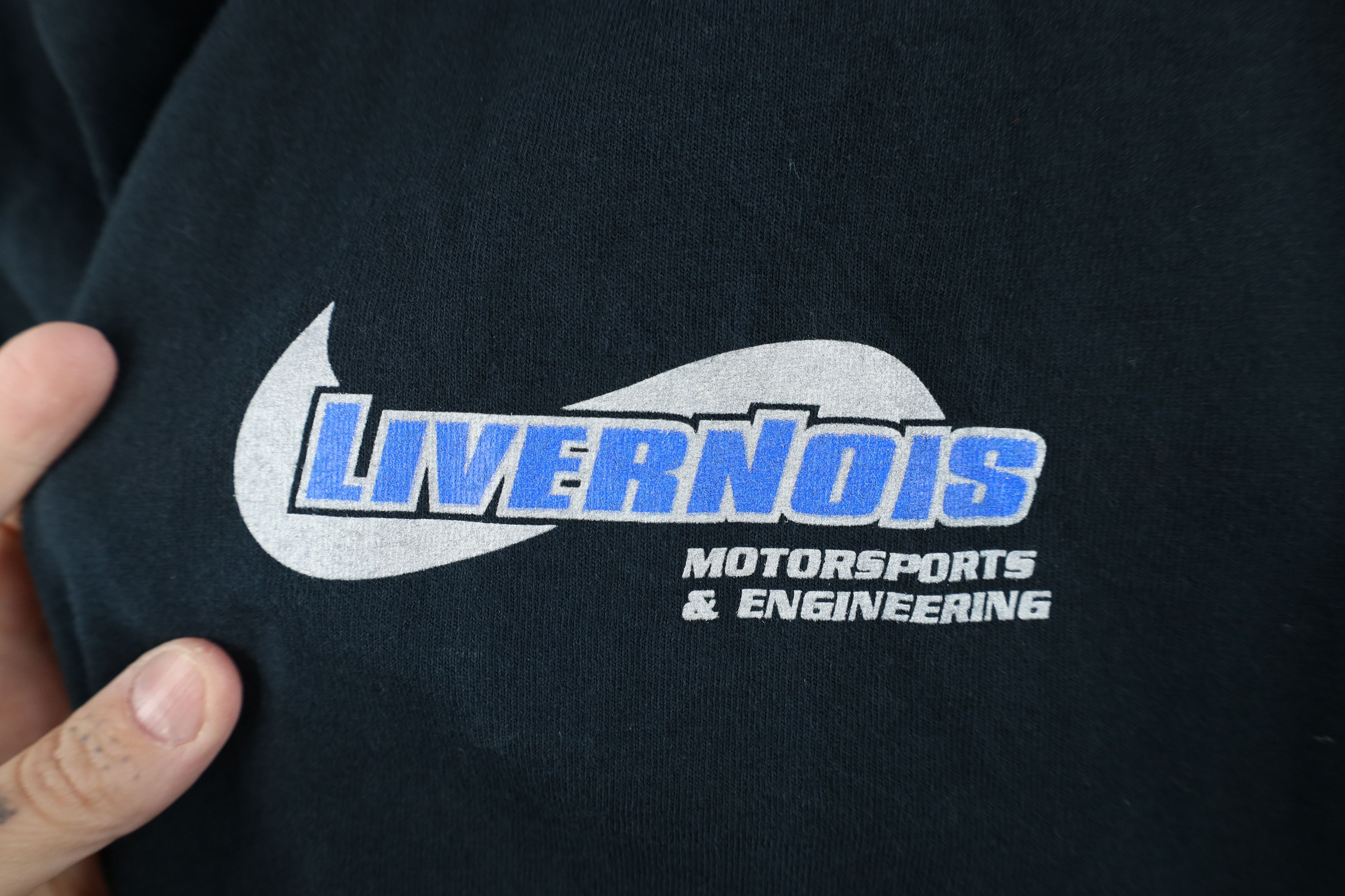 Vintage Vintage Y2K Livernois Motorsports Engineering Race T-Shirt Size US L / EU 52-54 / 3 - 4 Thumbnail
