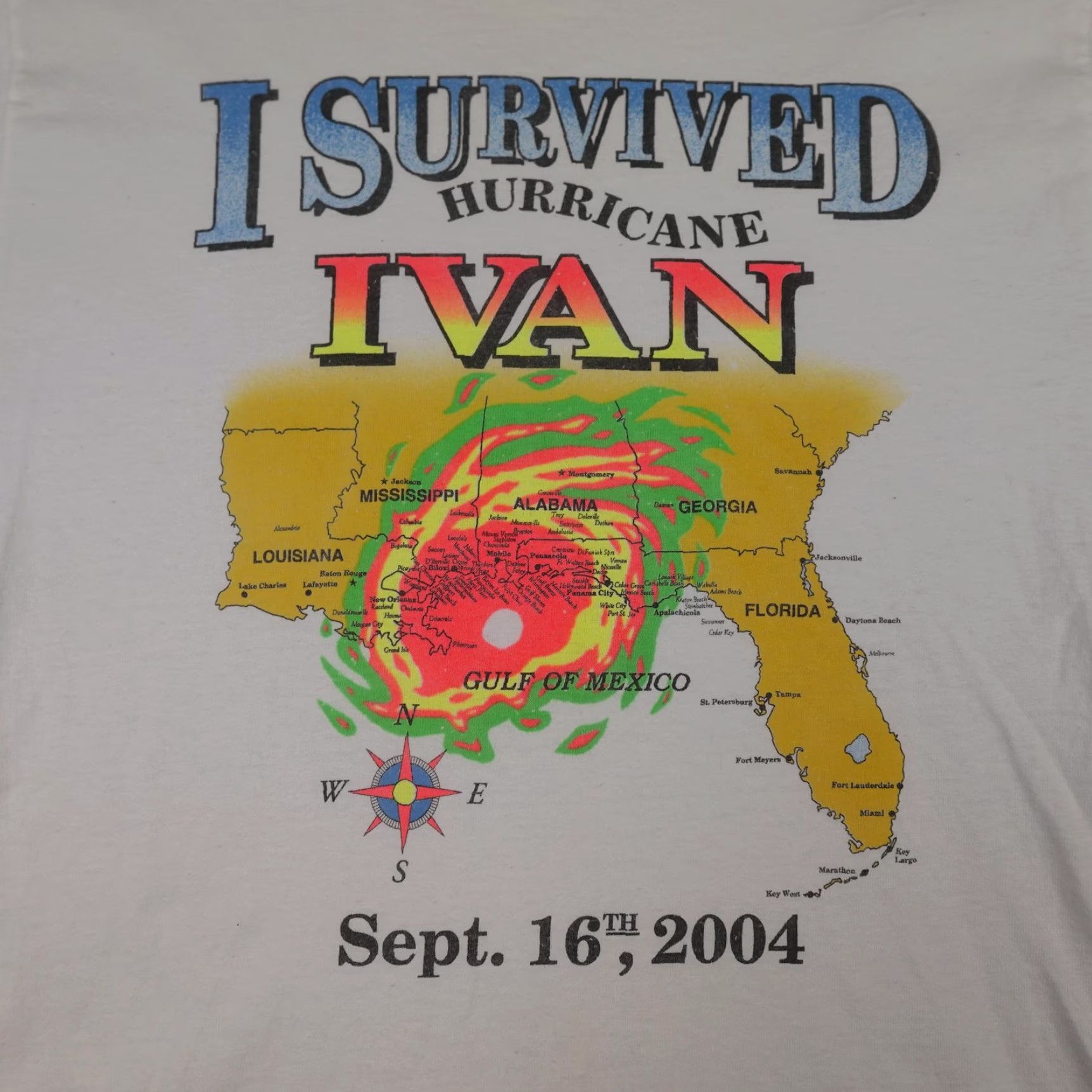 Jerzees VINTAGE Jerzees Shirt Mens M White 2004 I Survived Hurricane Ivan Souvenir 00s Beach Florida Novelty Event Mens Size US M / EU 48-50 / 2 - 3 Thumbnail