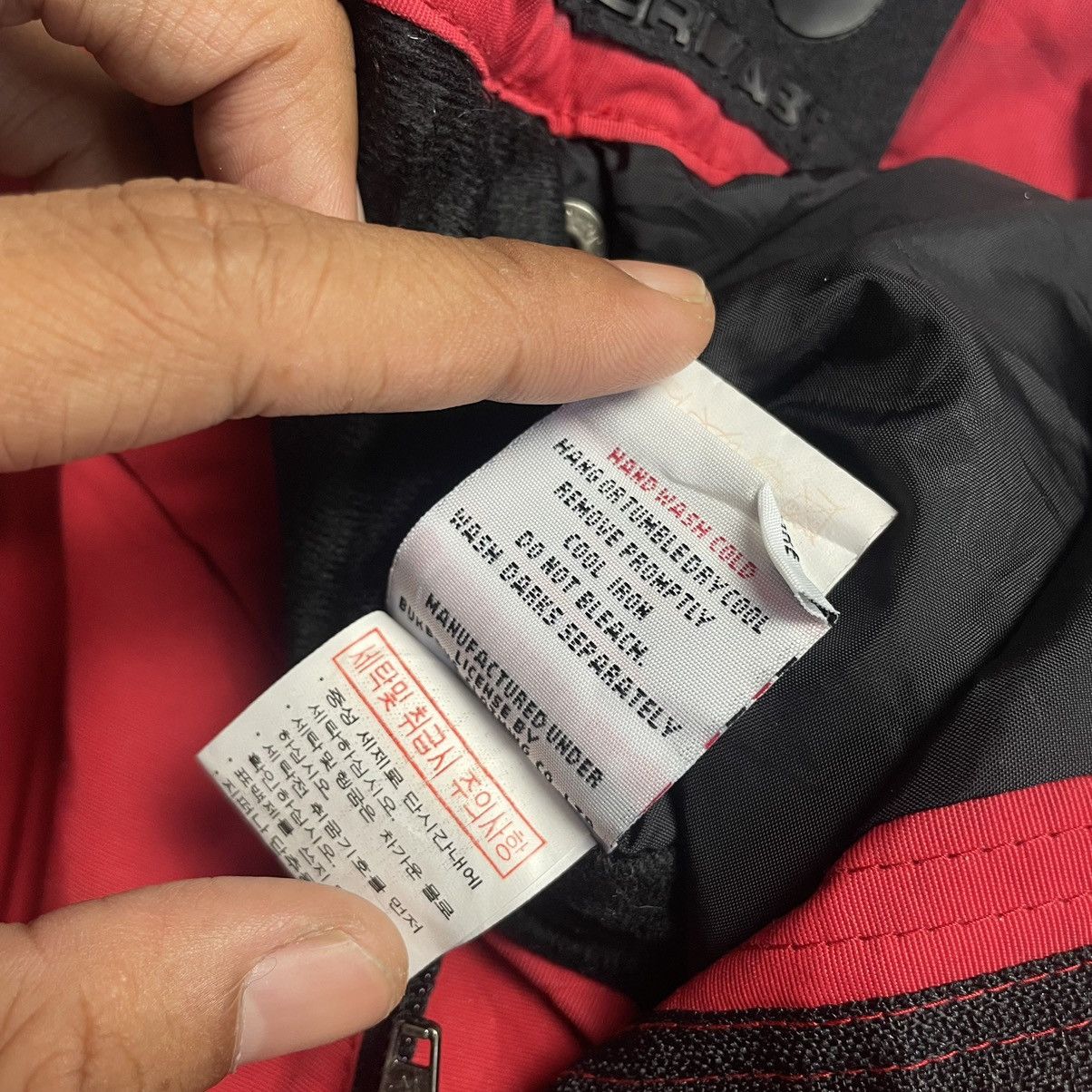 Quiksilver × Vintage VINTAGE QUIKSILVER NYLON HYBRID CARGO PANTS Size US 29 - 16 Thumbnail
