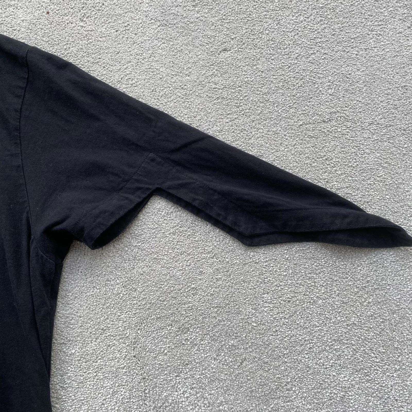 JW Anderson JW Anderson Asymmetric Sleeve Shirt Size M / US 6-8 / IT 42-44 - 3 Thumbnail