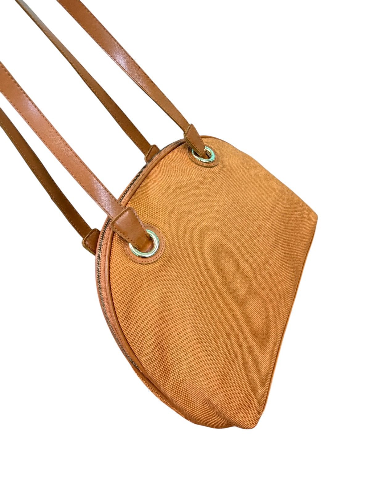 Courreges RARE VINTAGE COURREGES LOGO STUD SHOULDER BAG Size ONE SIZE - 9 Thumbnail