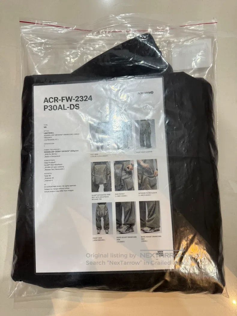 Acronym Acronym size M Black jeans Size US 33 - 6 Thumbnail