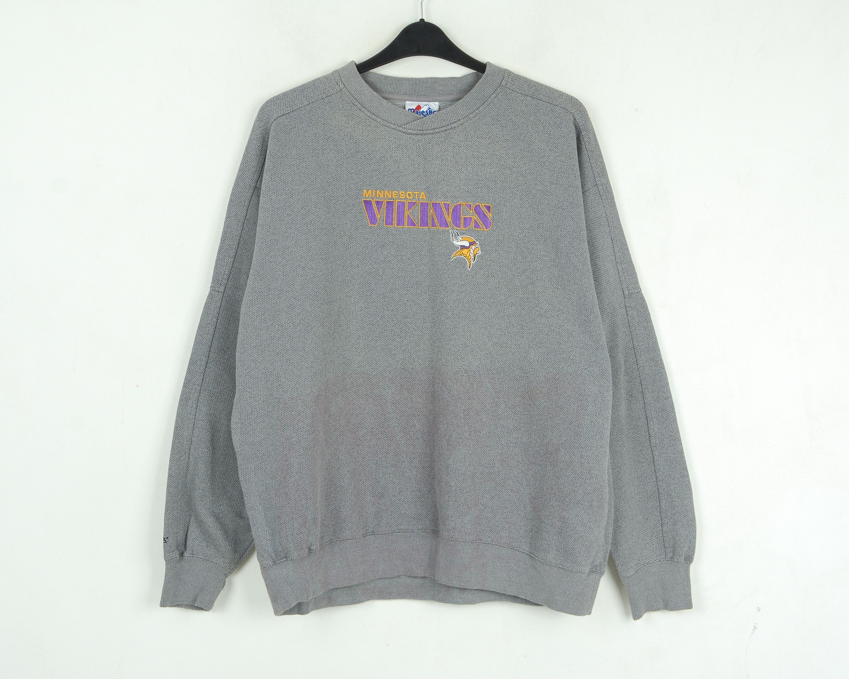 Majestic MINNESOTA VIKINGS 90s by Majestic Jumper L Sweater vtg Size US XL / EU 56 / 4 - 1 Thumbnail