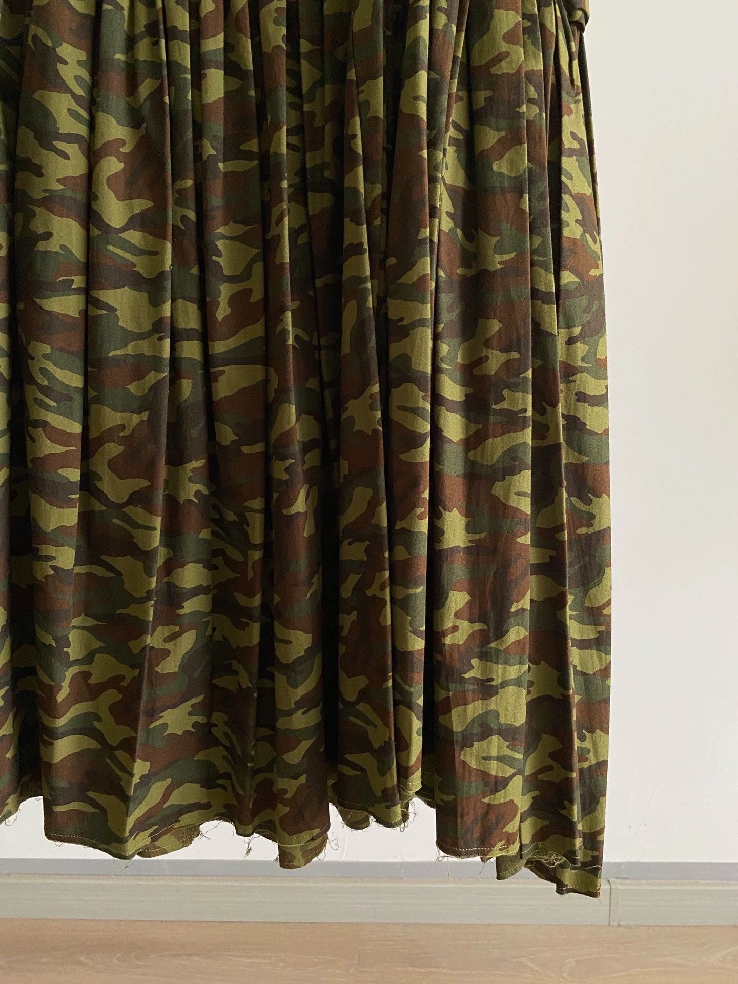 Comme des Garcons CDG 2006SS Pleated Deconstructed Camo Skirt (S Size 26" / US 2 / IT 38 - 8 Thumbnail