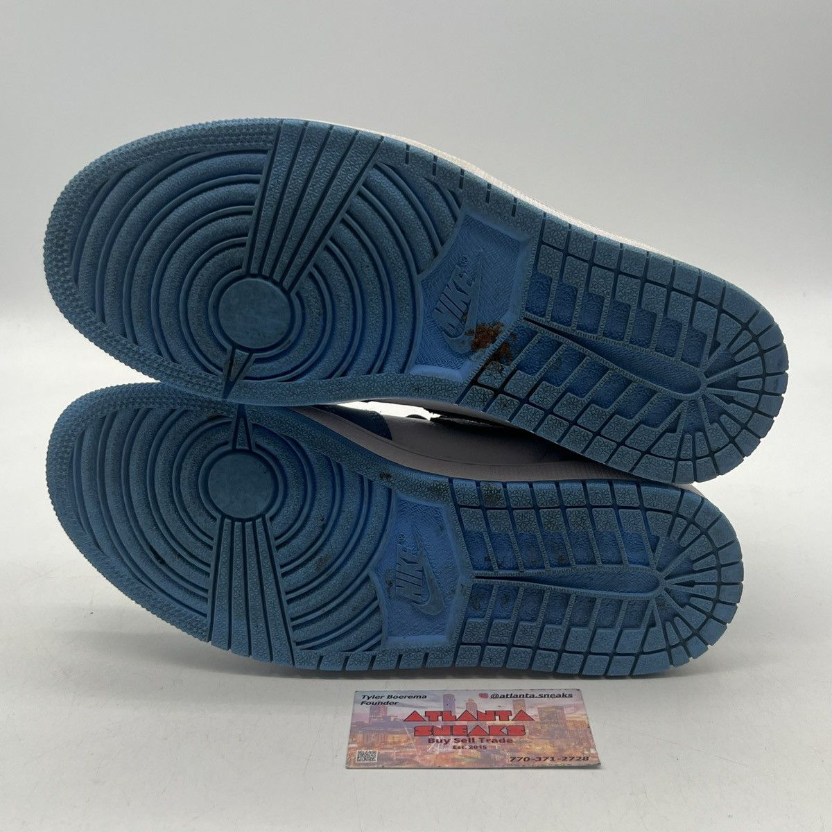 Nike Air Jordan 1 High University blue Size US 8.5 / EU 41-42 - 8 Thumbnail