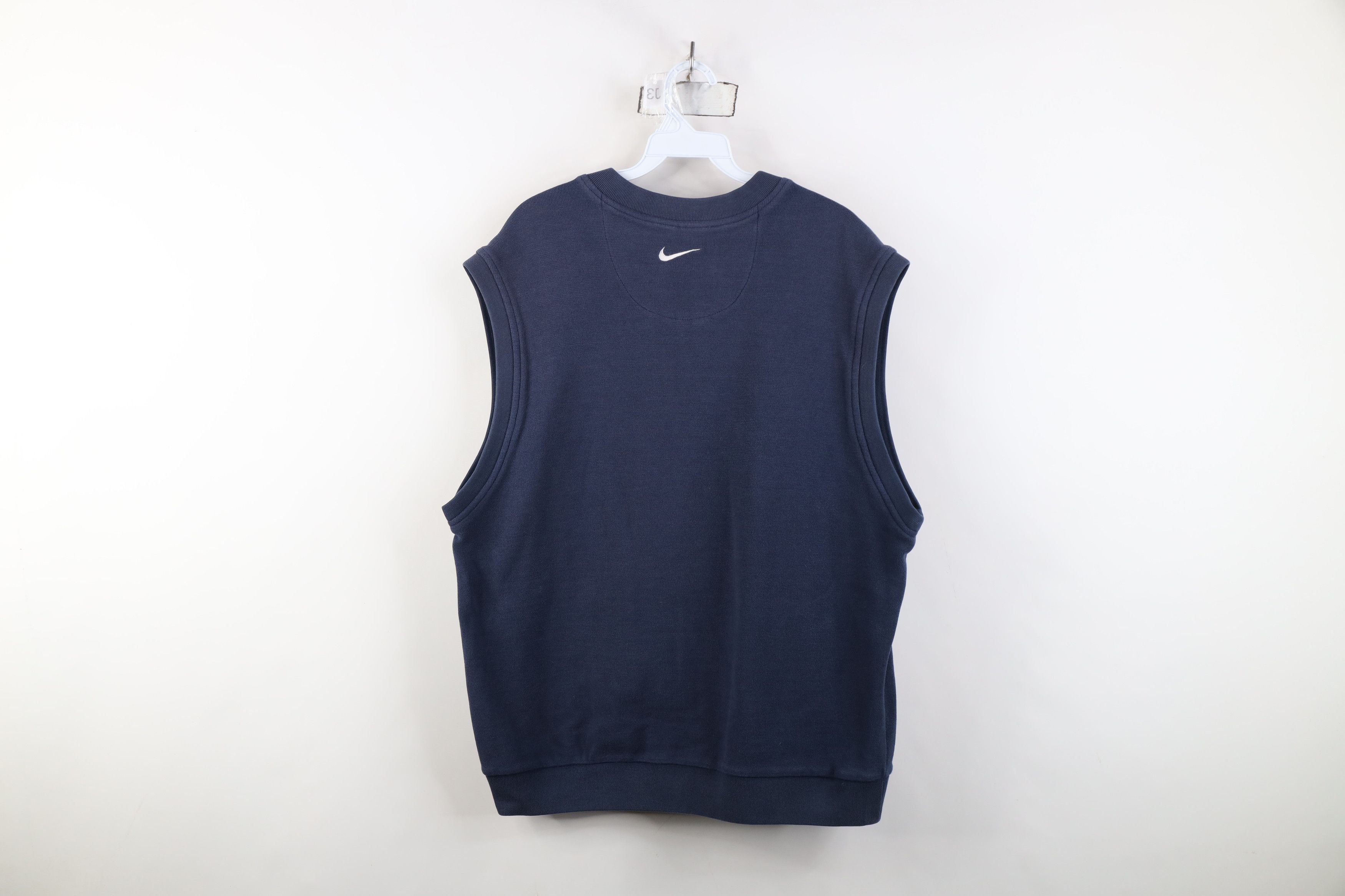 Nike Vintage Nike Golf Mini Swoosh Thermal Knit Sweater Vest Size US XL / EU 56 / 4 - 12 Thumbnail