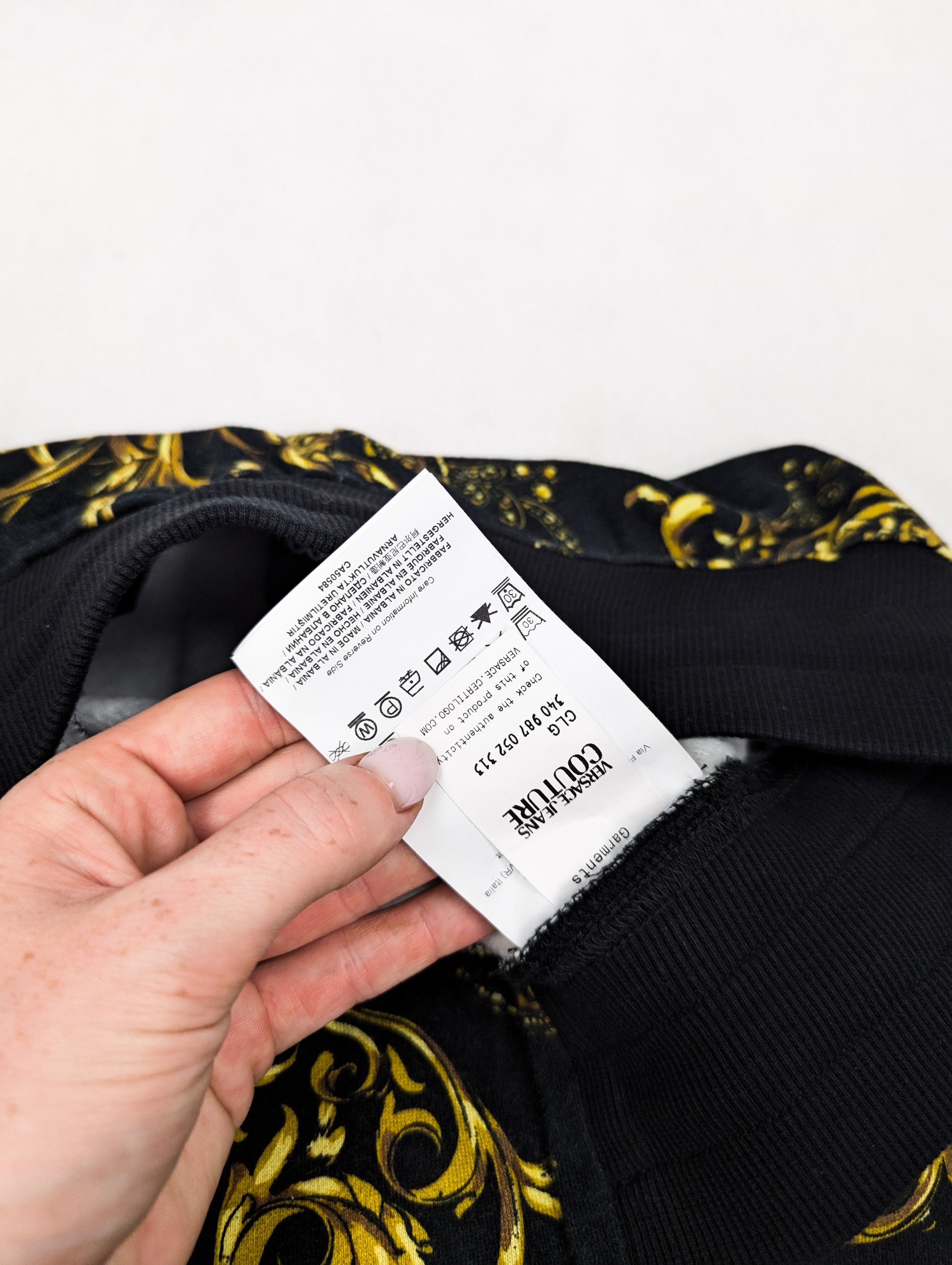 Versace Jeans Couture Versace Jeans couture sweatpants joggers M Size US 32 / EU 48 - 4 Thumbnail