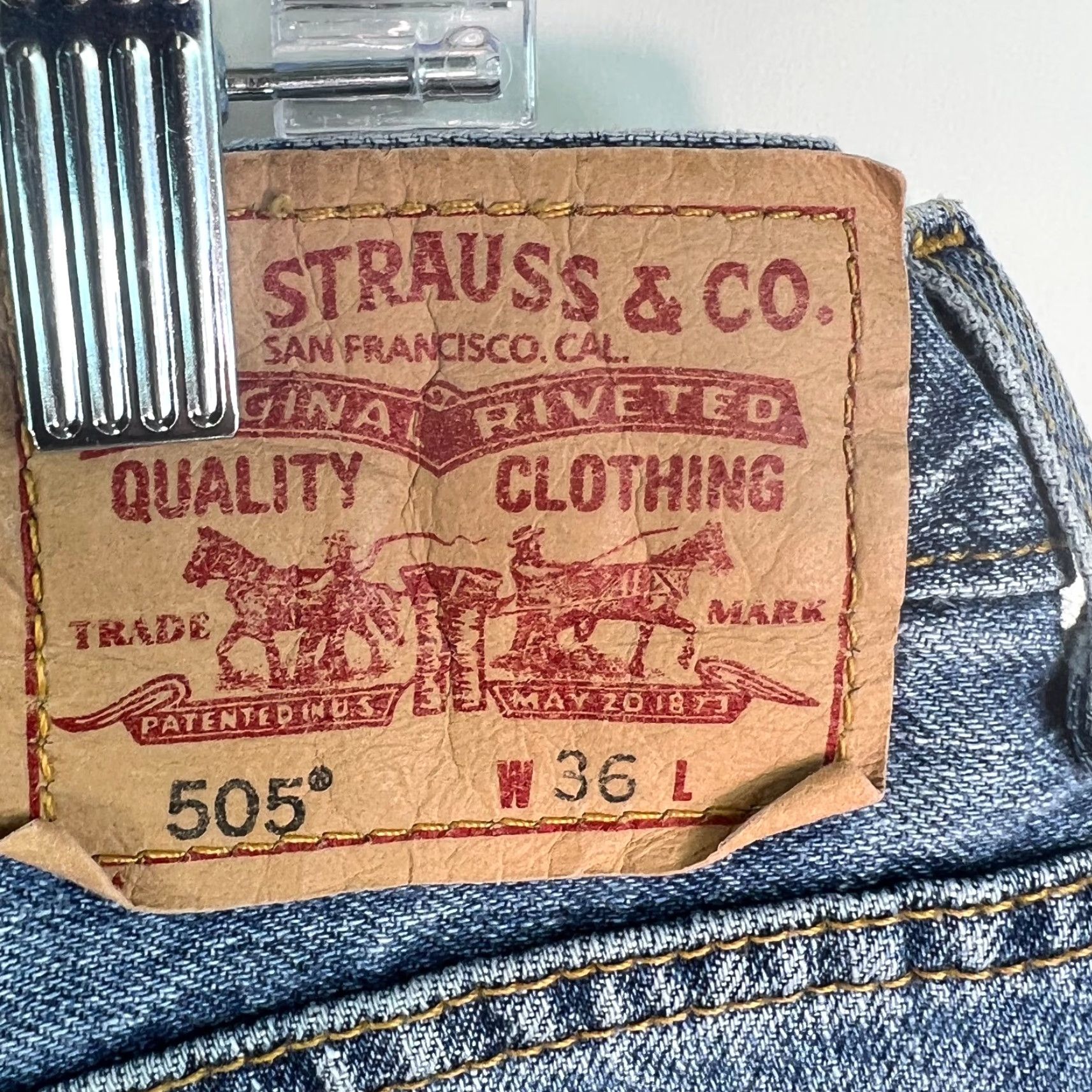 Levi's Levi's 505 Mens Denim Flat Front Regular Fit Casual Blue Biker Shorts Size 36 Size US 36 / EU 52 - 5 Thumbnail