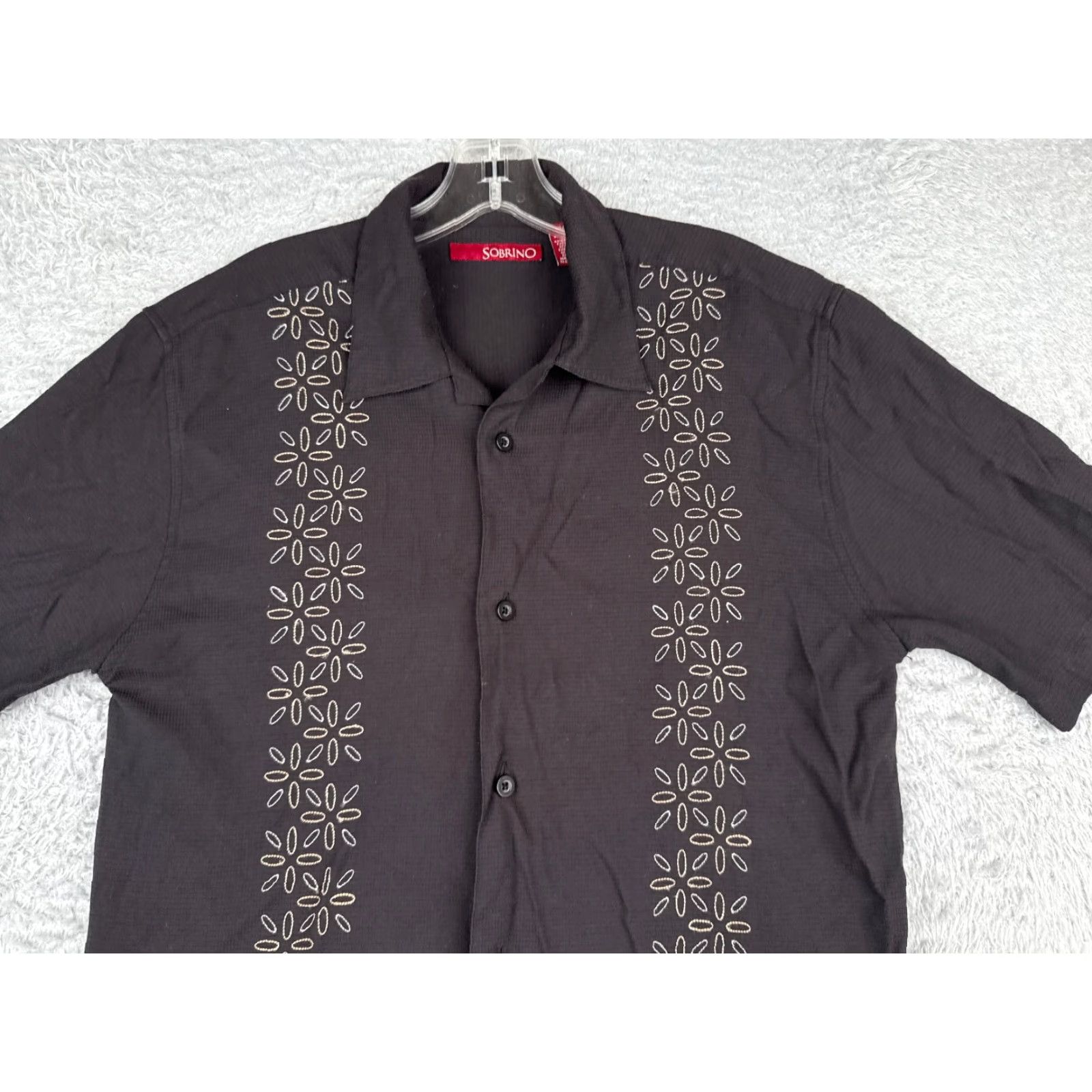 Vintage Sobrino Shirt Adult Small Black Floral Rayon Polyester Blend Button-Up, Flower, Floral, Classic, Beach, Short Sleeve, Mens Size US S / EU 44-46 / 1 - 4 Thumbnail