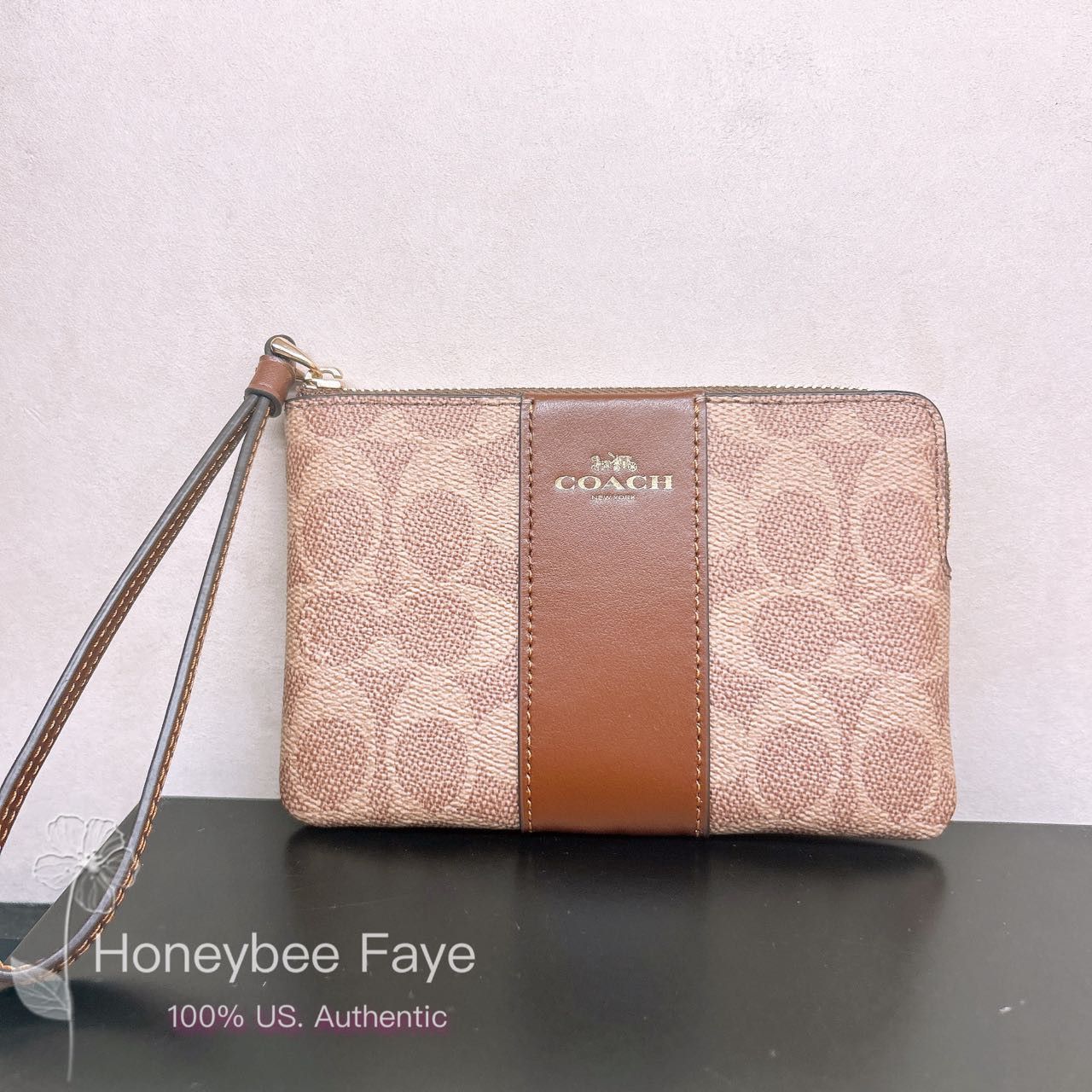 Coach Wristlet sale In Signature Canvas