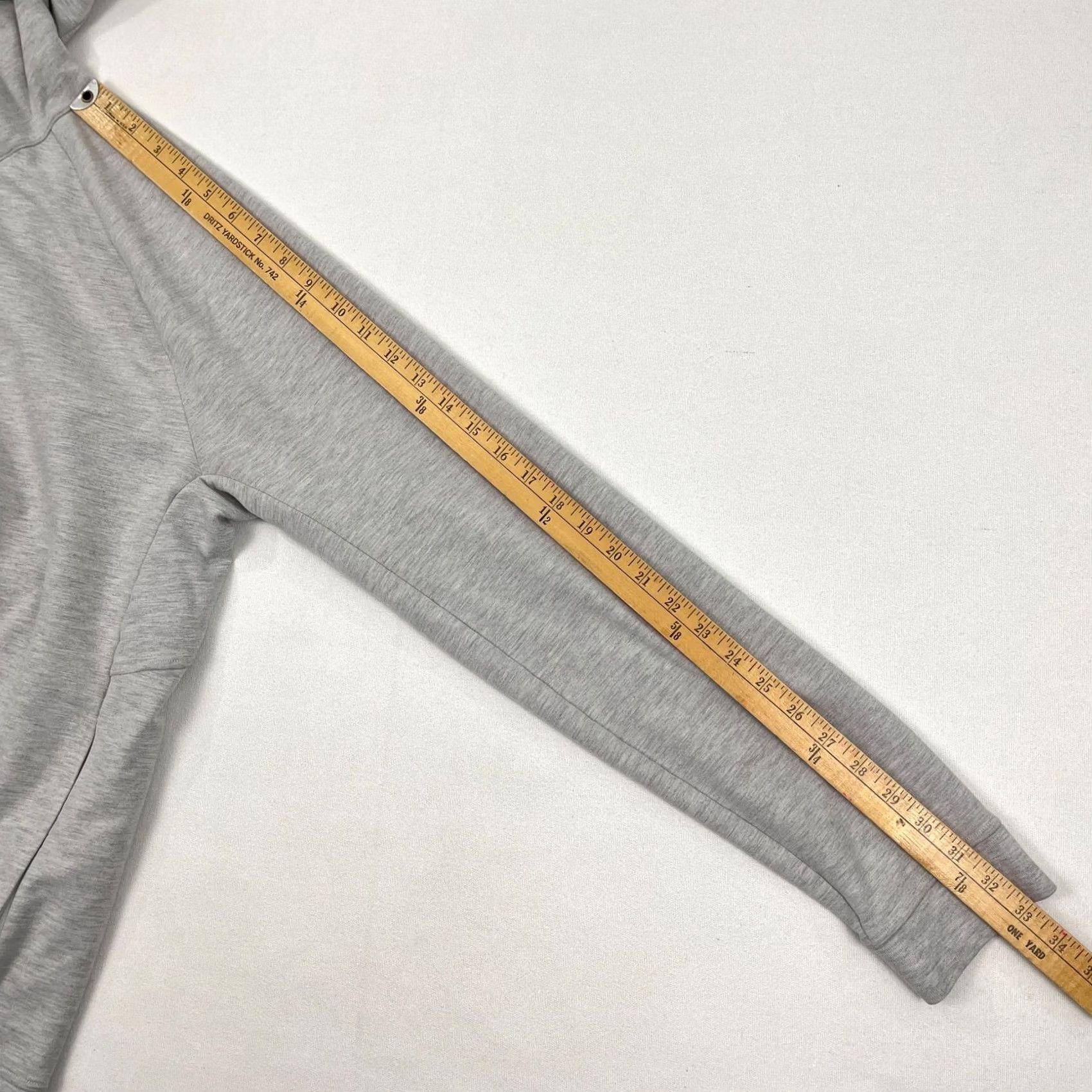 Lululemon Lululemon City Sweat Zip Hoodie Mens XL Gray Active Athleisure Jacket Size US XL / EU 56 / 4 - 6 Thumbnail