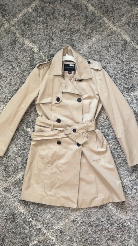 Banana Republic Banana Republic Jacket Size S / US 4 / IT 40 - 1 Thumbnail