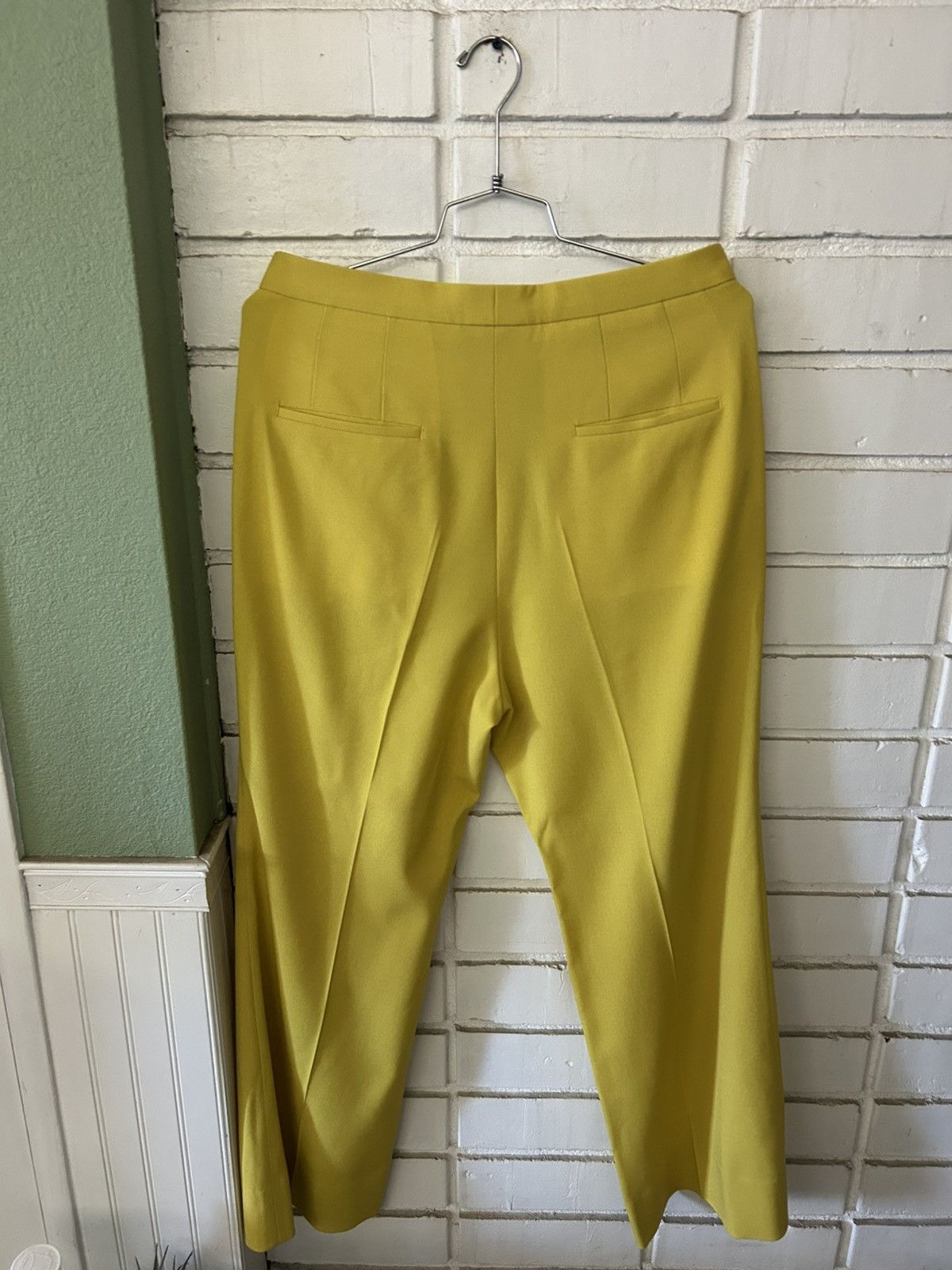 Gucci Gucci Yellow Trousers (sz50) Size US 34 / EU 50 - 2 Thumbnail