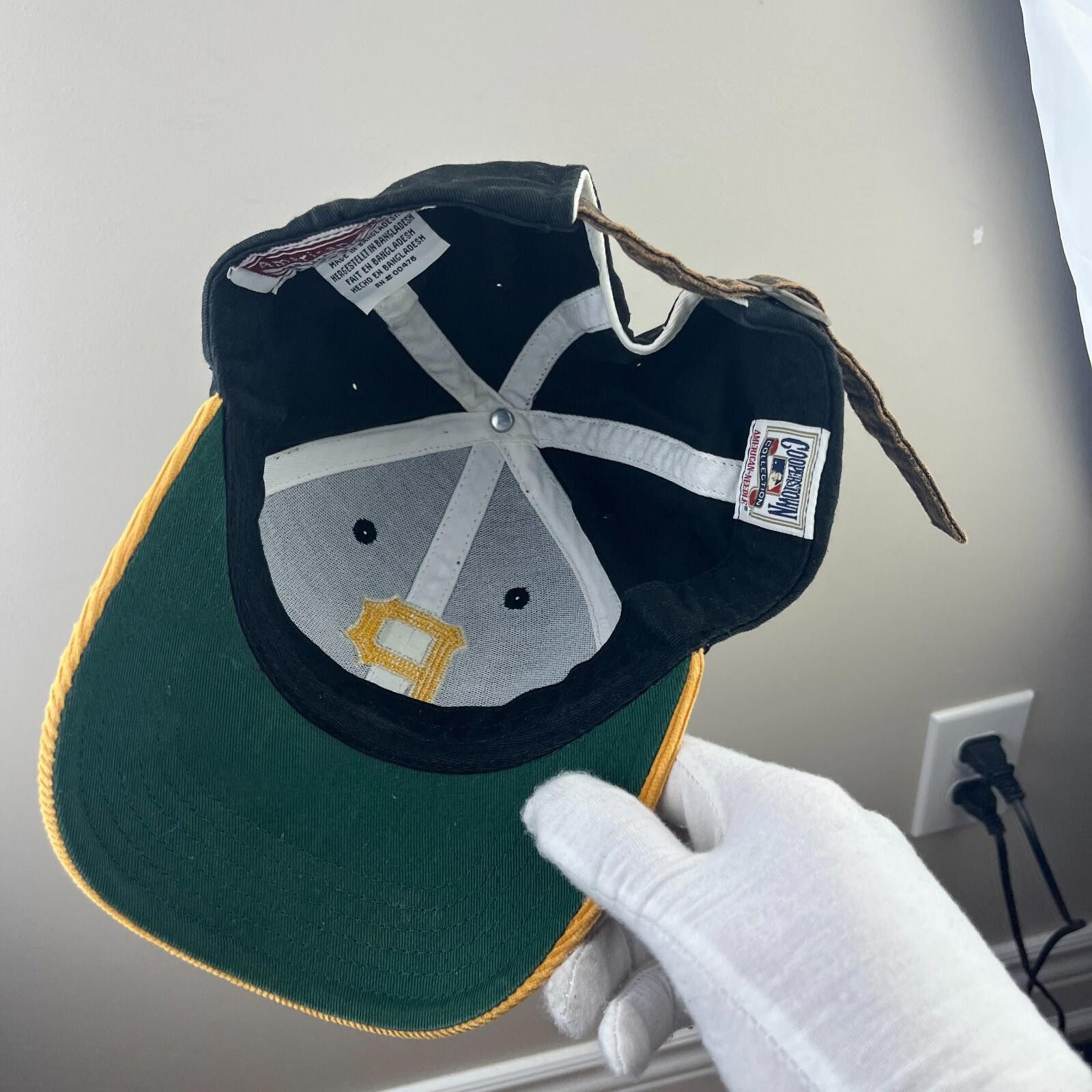 American Needle Vintage Pittsburgh Pirates American Needle Strapback Hat Size ONE SIZE - 4 Thumbnail