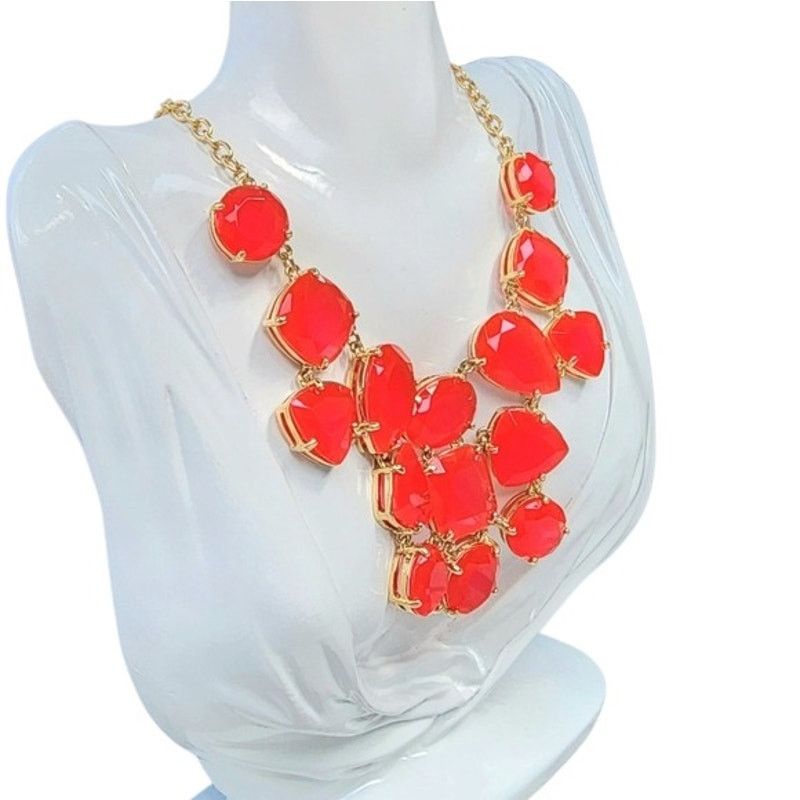Kate Spade Kate Spade Vegas Jewels Facet Cluster Pink Bib Necklace Size ONE SIZE - 3 Thumbnail