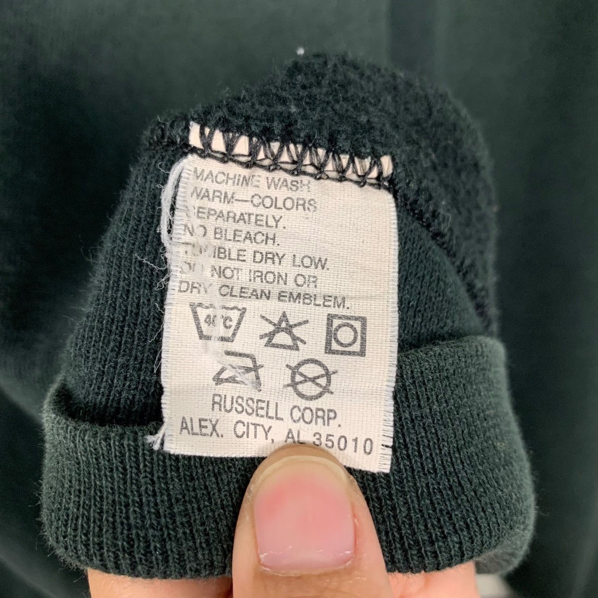 Other RUSSELL ATHLETIC Made in Usa Crewneck Sweatshirt #1977-C86 Size US XL / EU 56 / 4 - 13 Thumbnail