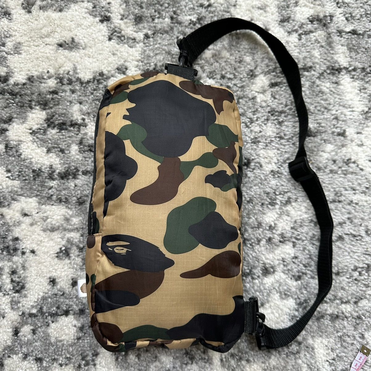 Bape sling bag camo best sale