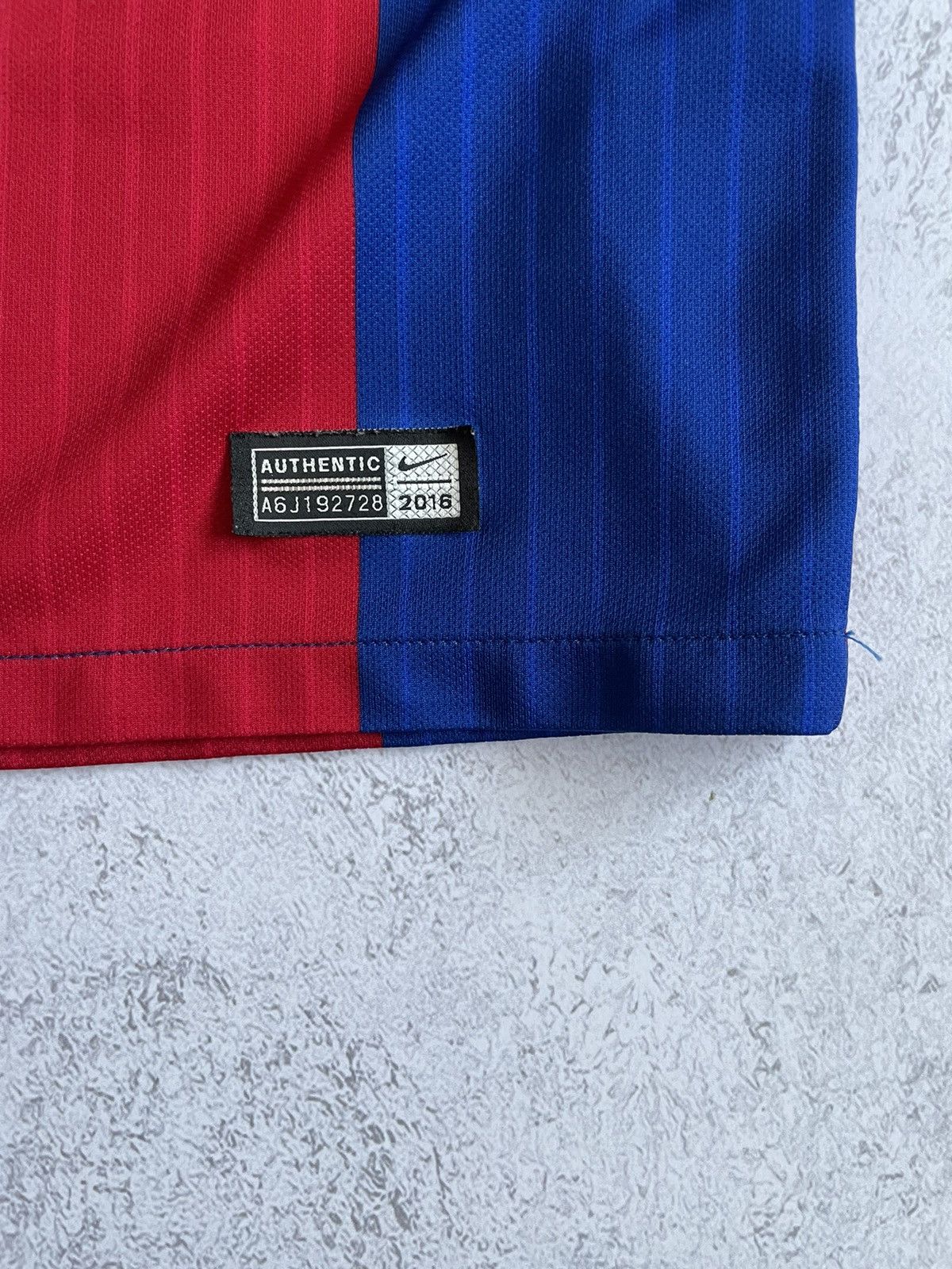Nike Nike FC Barcelona 2016/2017 Home Soccer Jersey Kit S Size US S / EU 44-46 / 1 - 7 Thumbnail