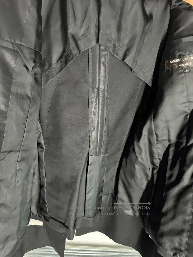 Comme des Garcons COMME des GARCONS Wool Deconstructed Blazer. Size US M / EU 48-50 / 2 - 5 Thumbnail