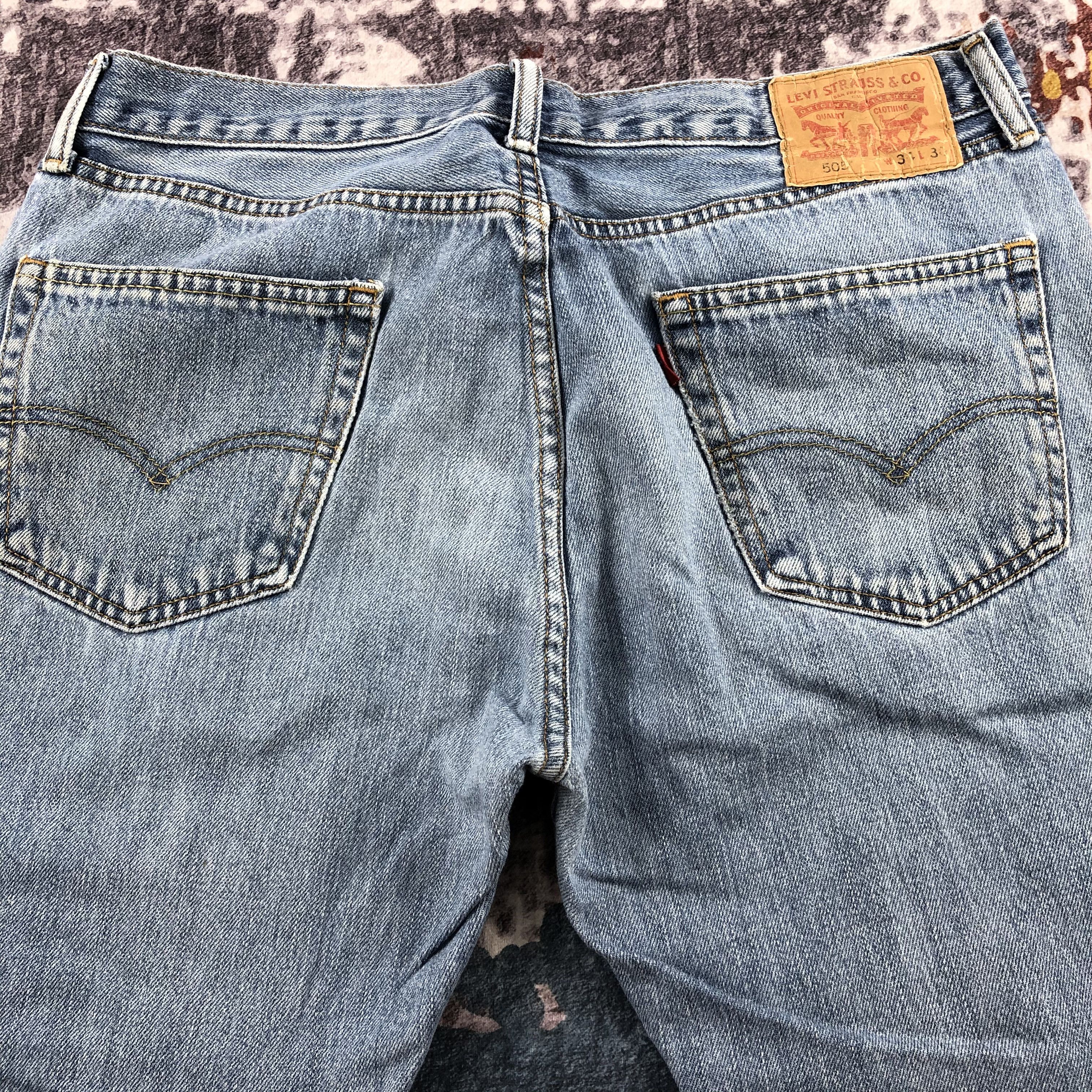 Levi's × Vintage Vintage Blue Wash Levis 505 Jeans-JM2405 Size US 35 - 5 Thumbnail