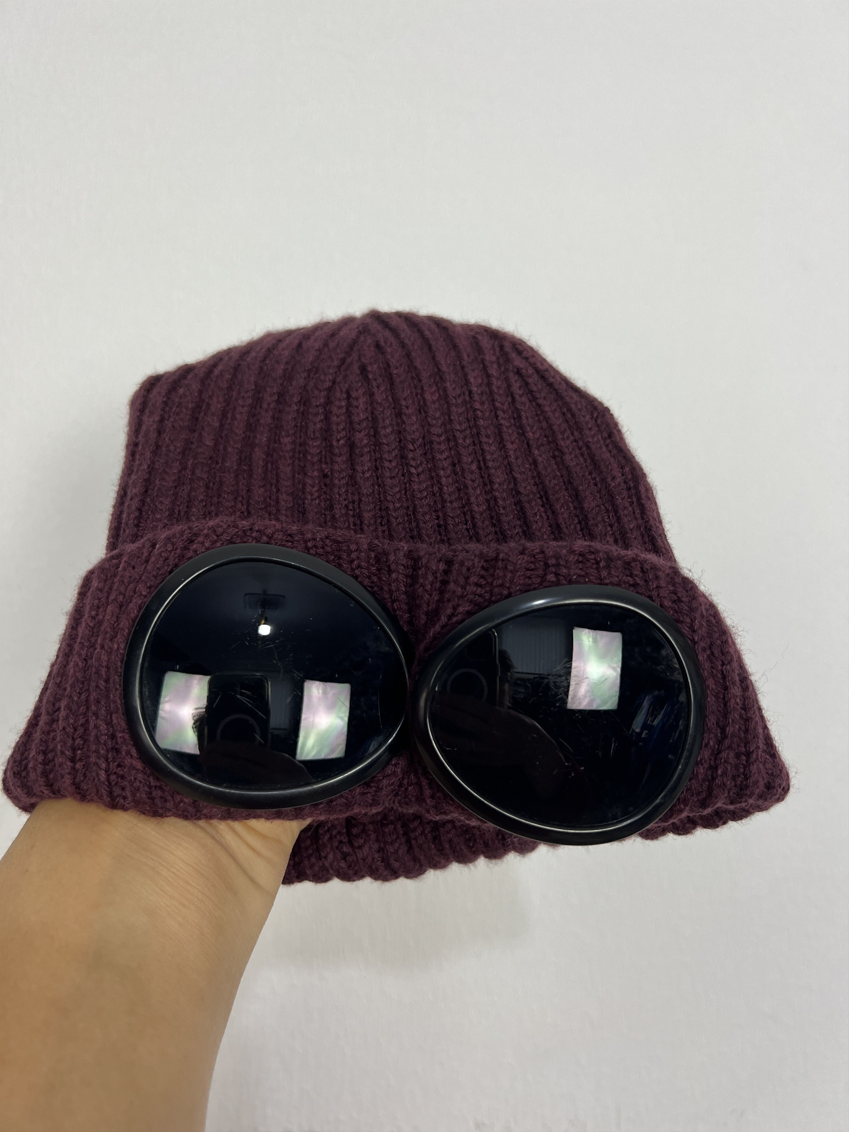 C.P. Company Ribbed Beanie Hat Cap Burdundy Rare Hype Y2K Google Kids Size ONE SIZE - 1 Thumbnail