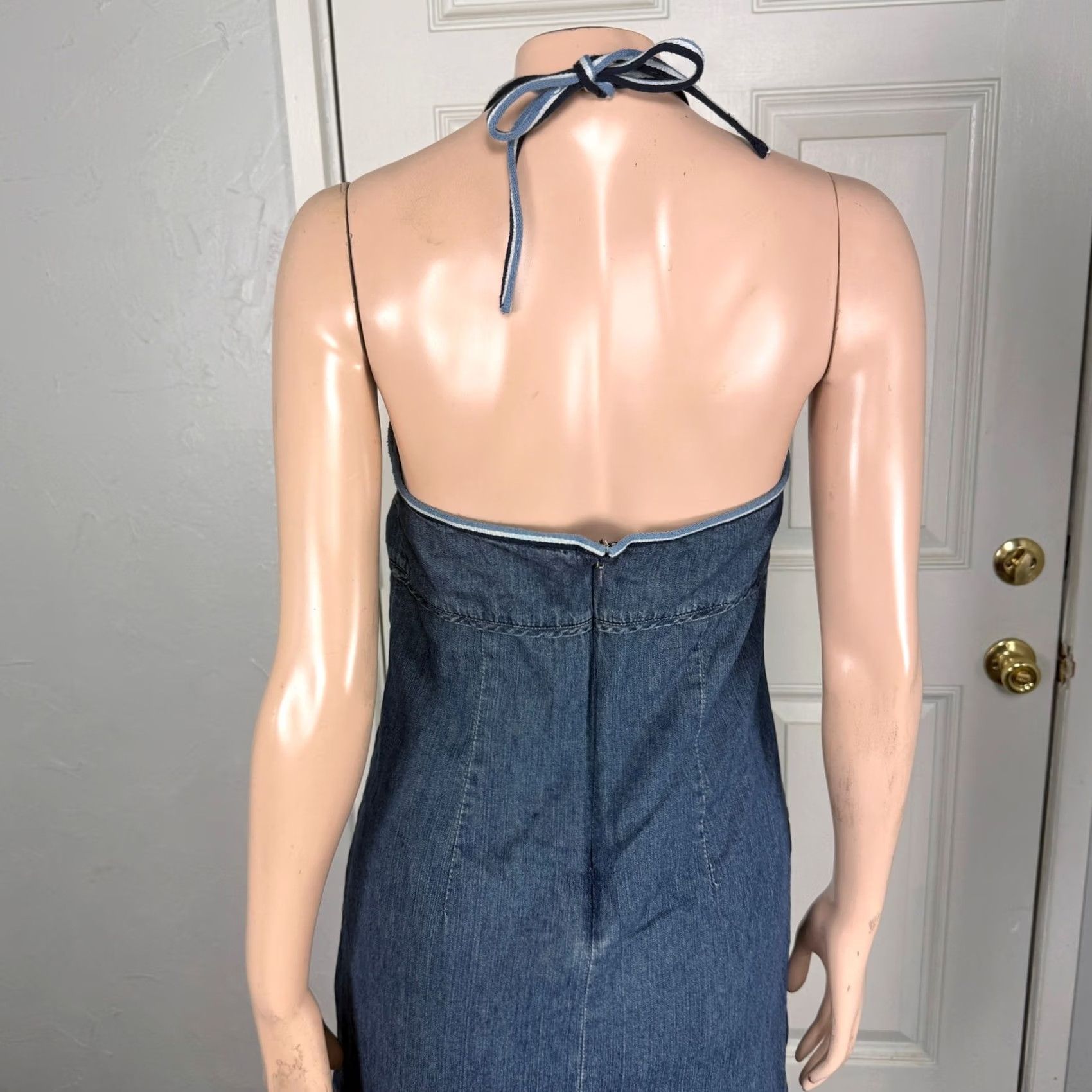 Old Navy Vintage Old Navy Denim Halter Dress 4 Mini Tie Y2K Jean Cotton Q3-13 Size 27" / US 4 / IT 40 - 6 Thumbnail
