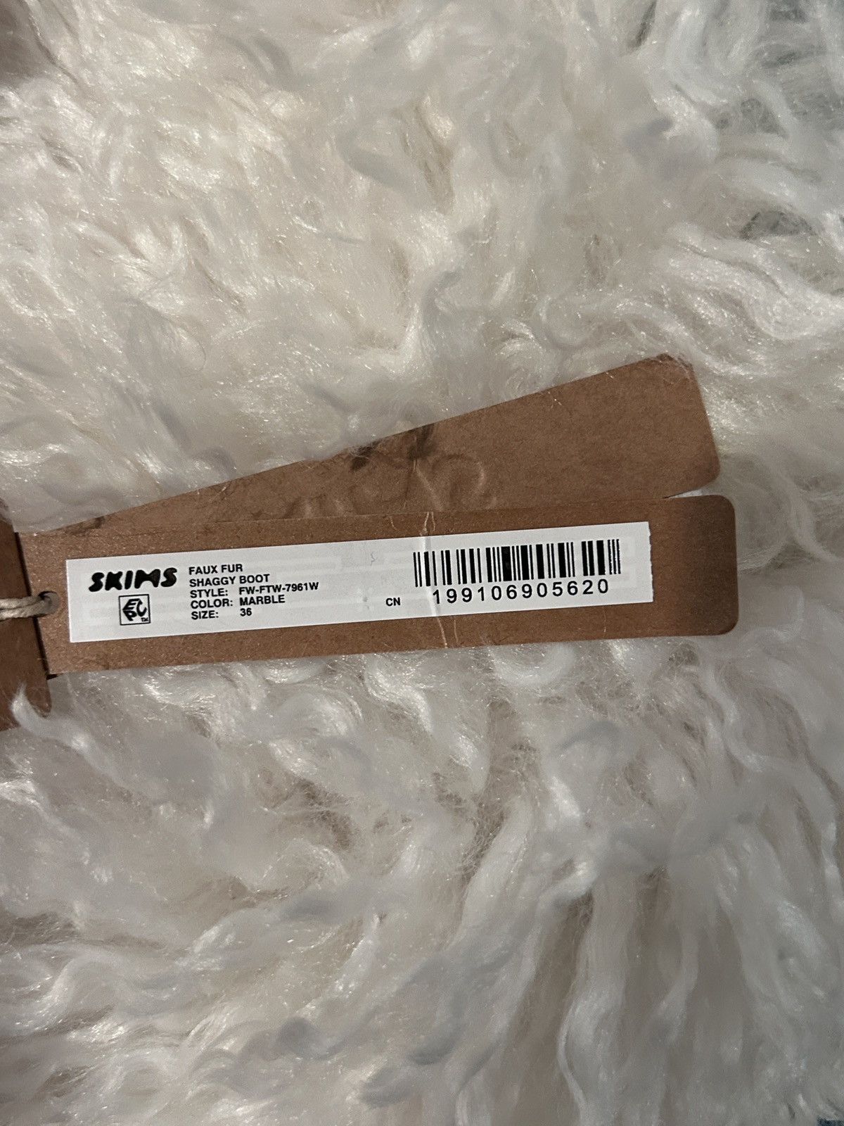 SKIMS NWT RARE SKIMS Shaggy Faux Fur Boot in Marble size 36 Size US 5 / IT 35 - 5 Thumbnail